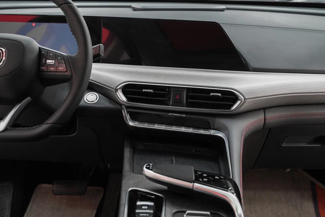 Changan UNI-T 2021, белый, ДЦ Орехово
