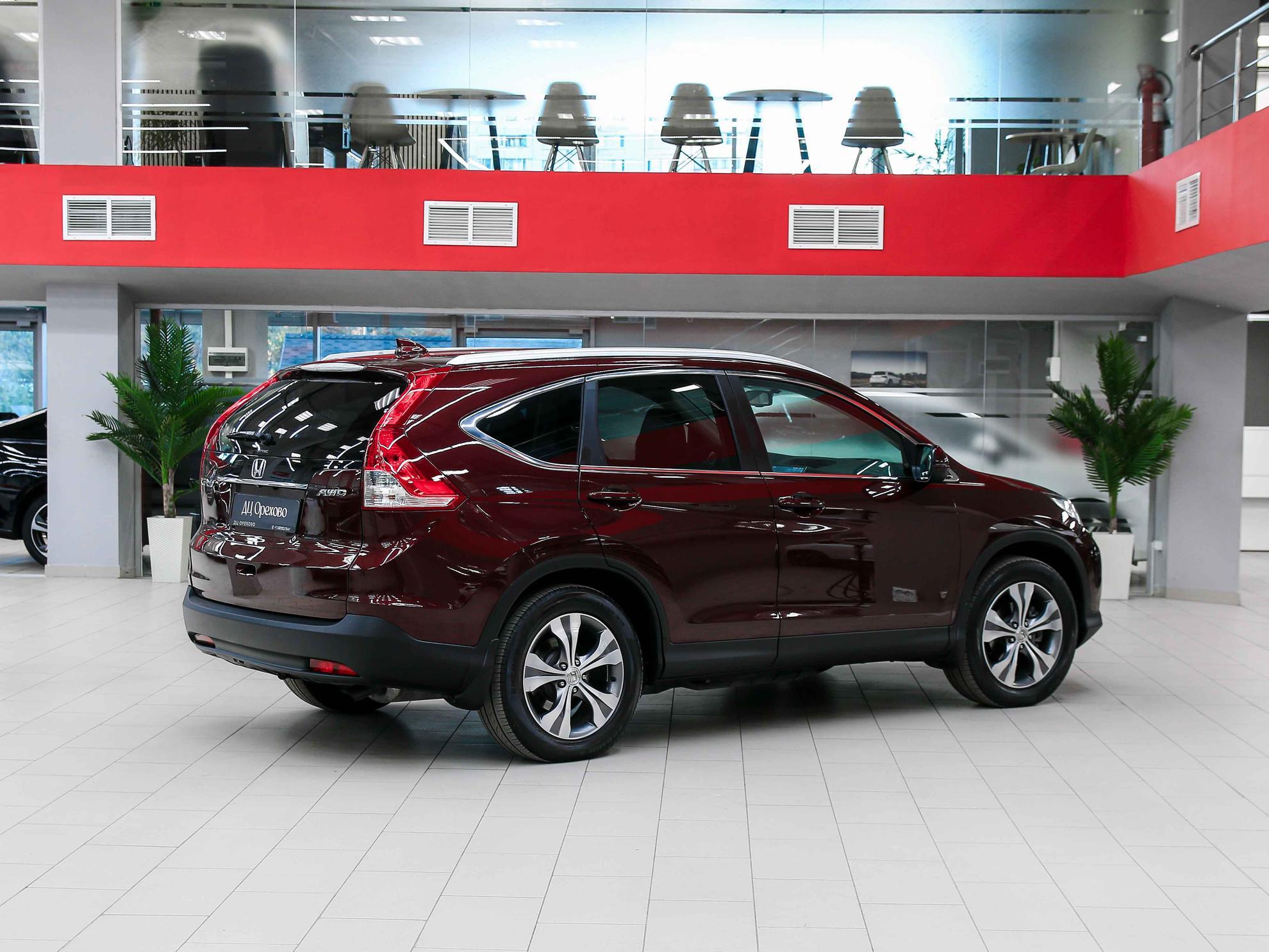 Honda CR-V 2014, красный, ДЦ Орехово