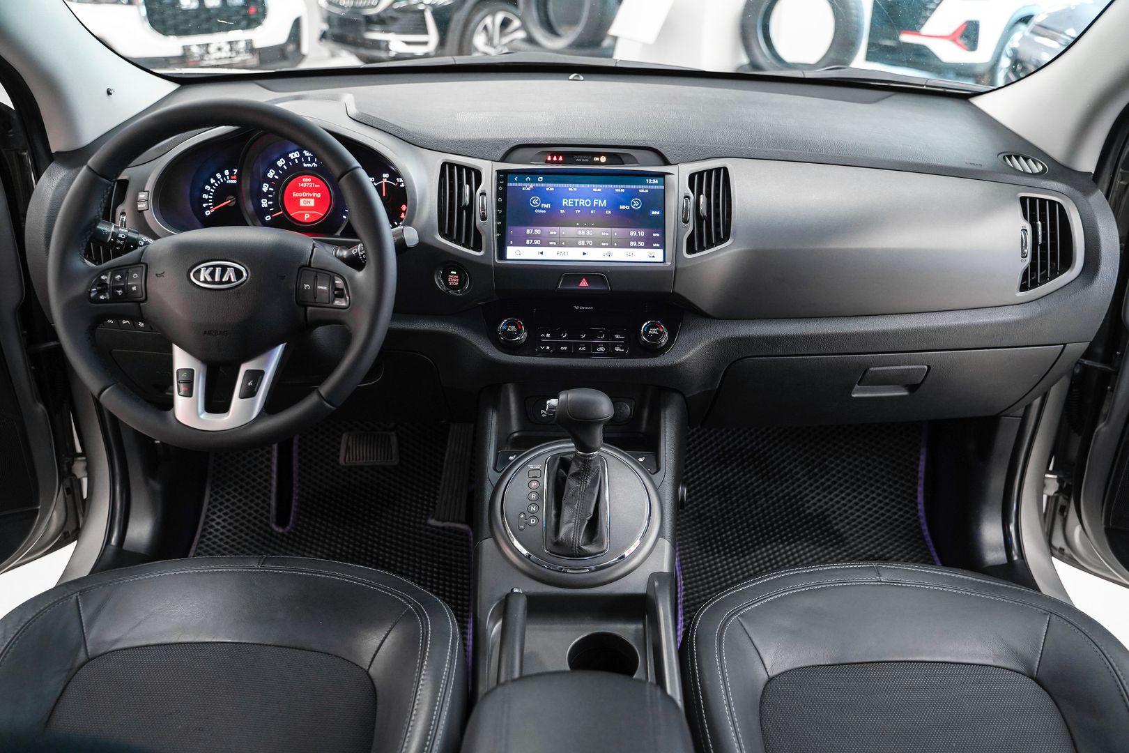 Kia Sportage 2012, серебряный, ДЦ Орехово