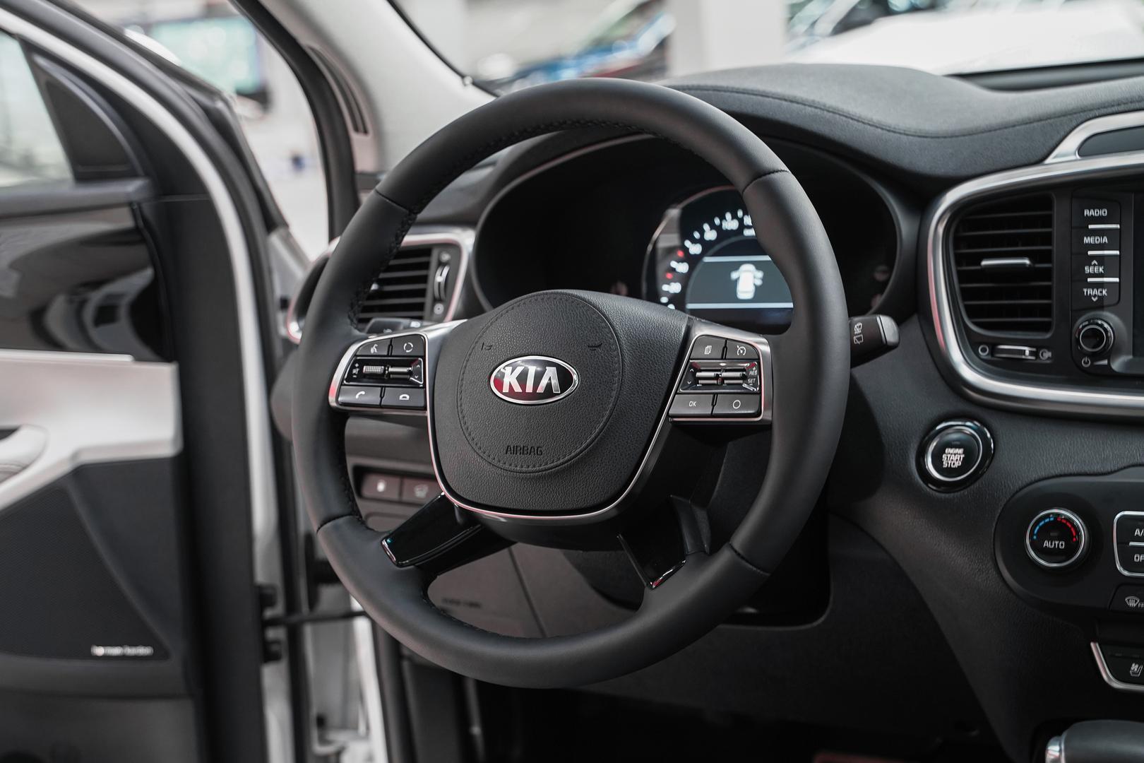 Kia Sorento 2018, белый, ДЦ Орехово