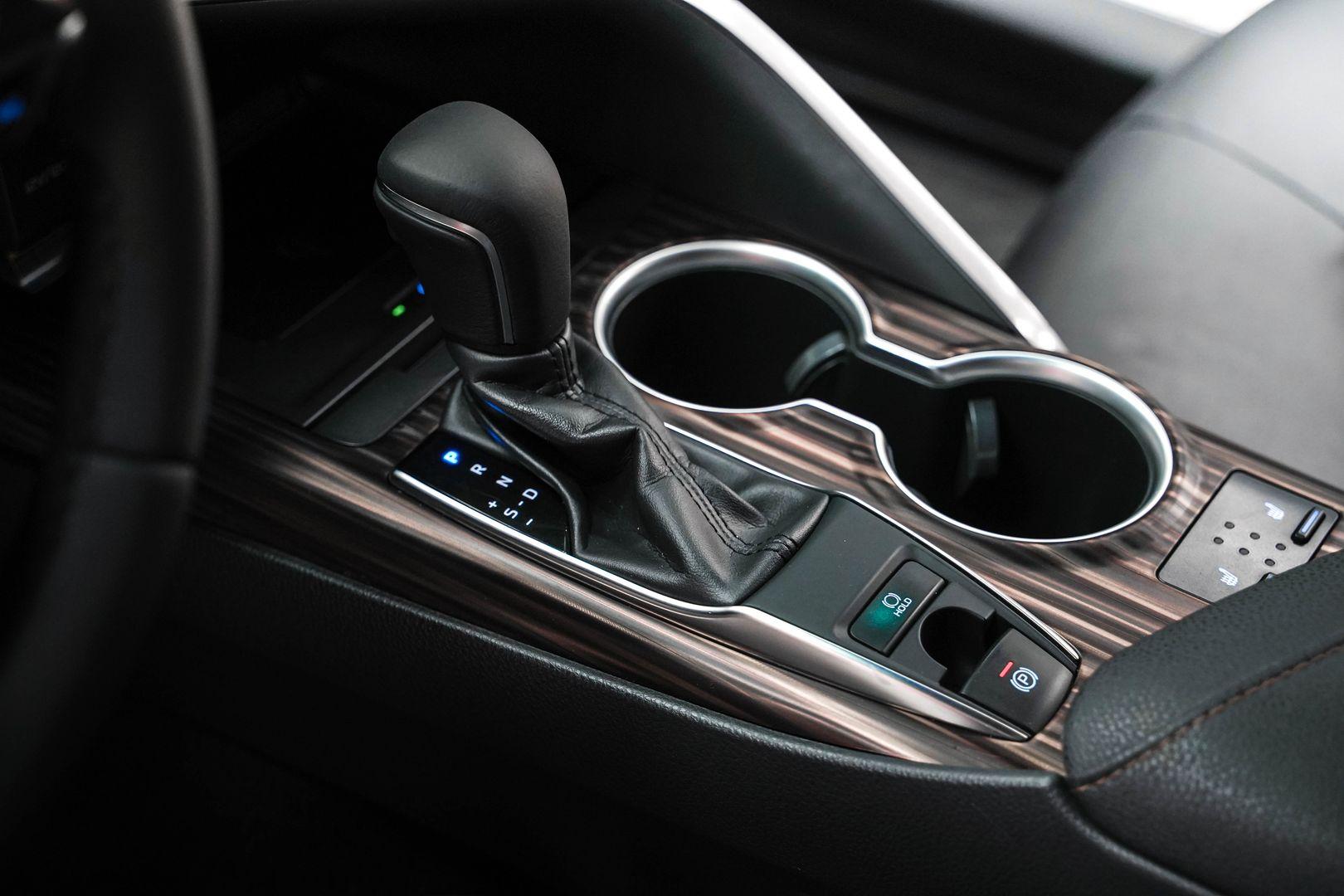 Toyota Camry 2018, черный, ДЦ Орехово