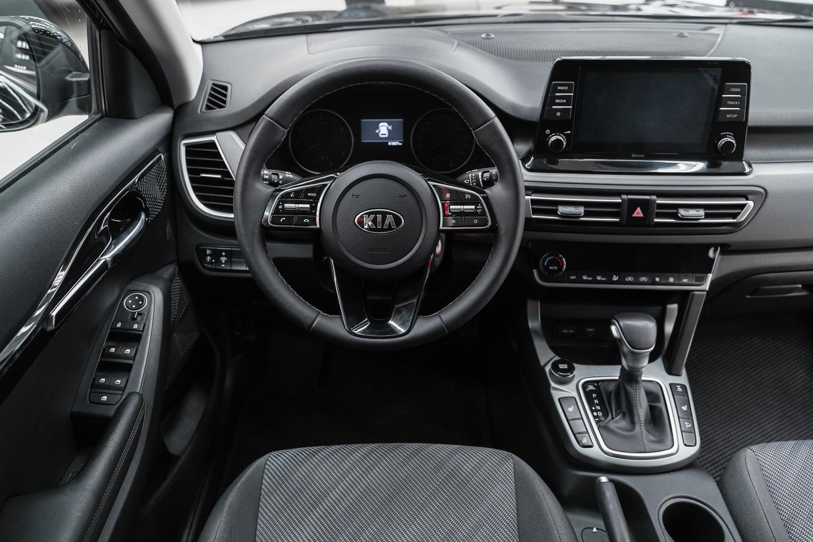 Kia Seltos 2021, черный, ДЦ Орехово