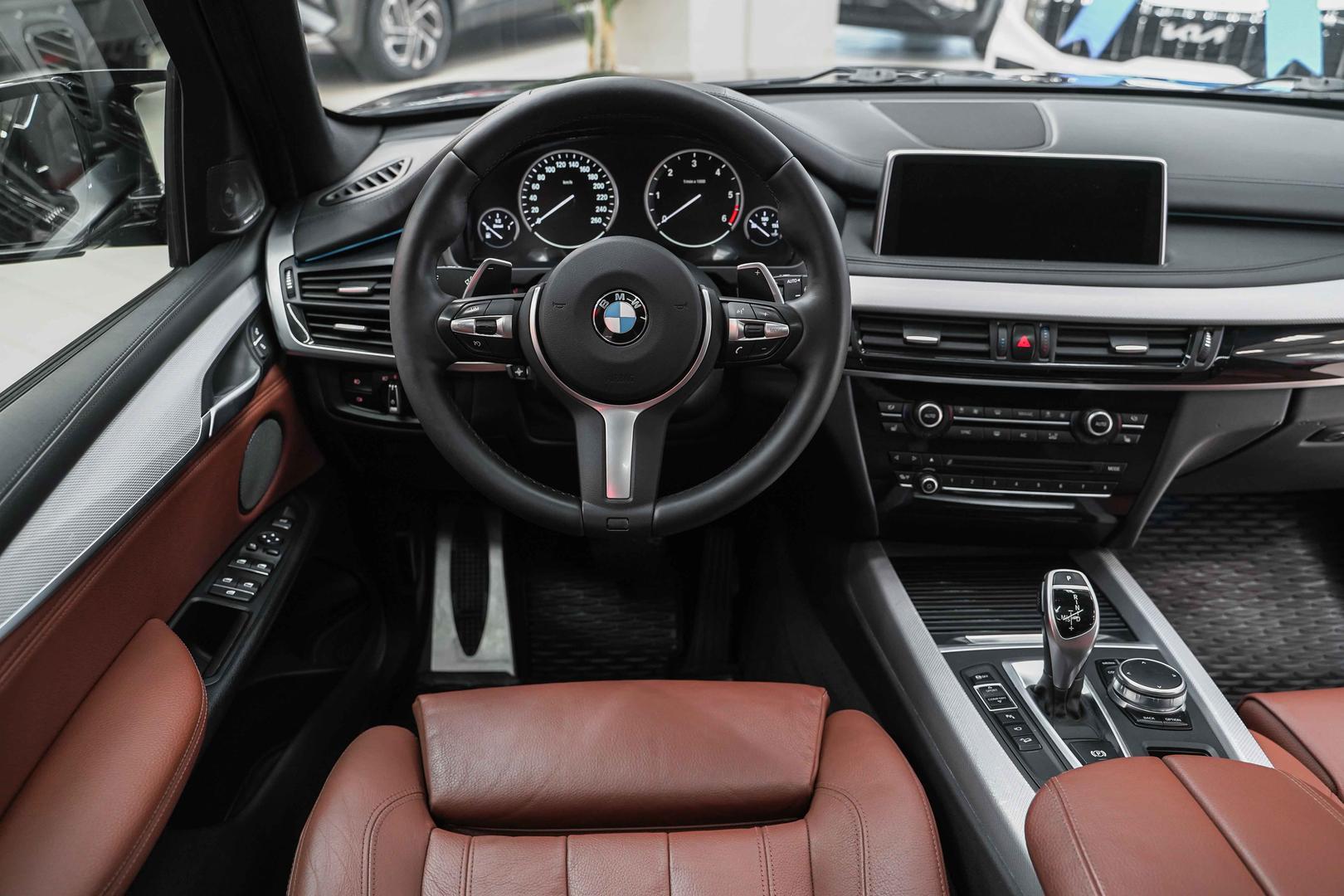 BMW X5 2016, черный, ДЦ Орехово