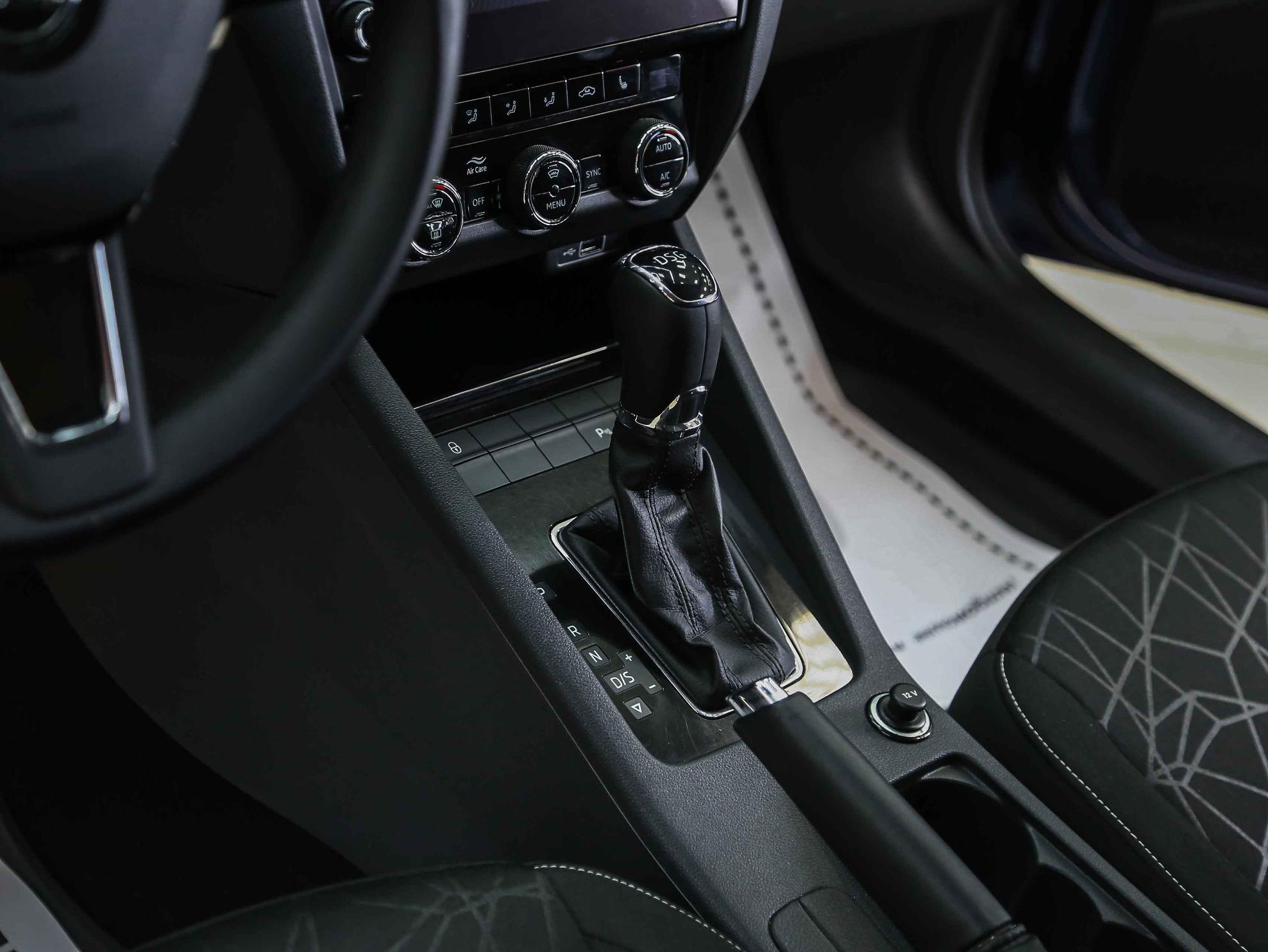 Skoda Octavia 2020, синий, ДЦ Орехово