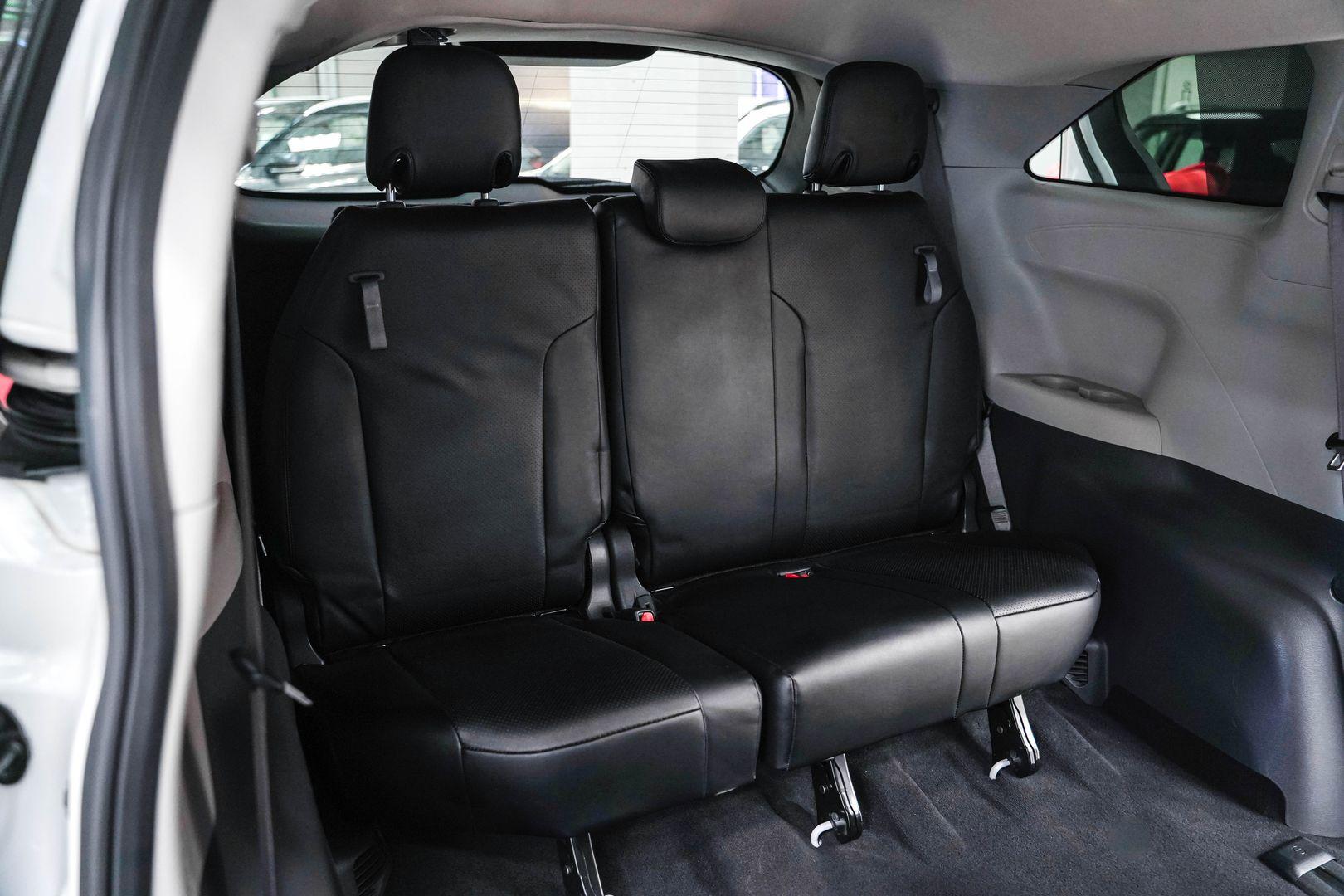 Toyota Sienna 2021, белый, ДЦ Орехово