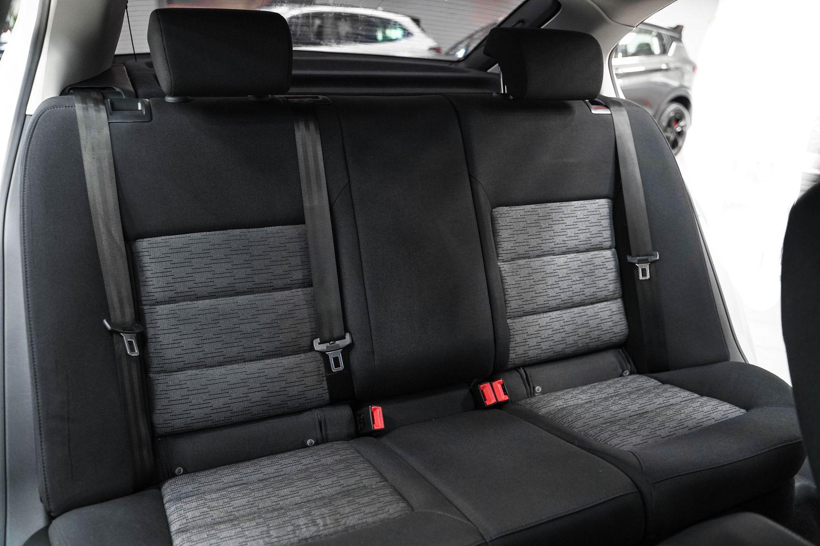 Skoda Octavia 2013, белый, ДЦ Орехово