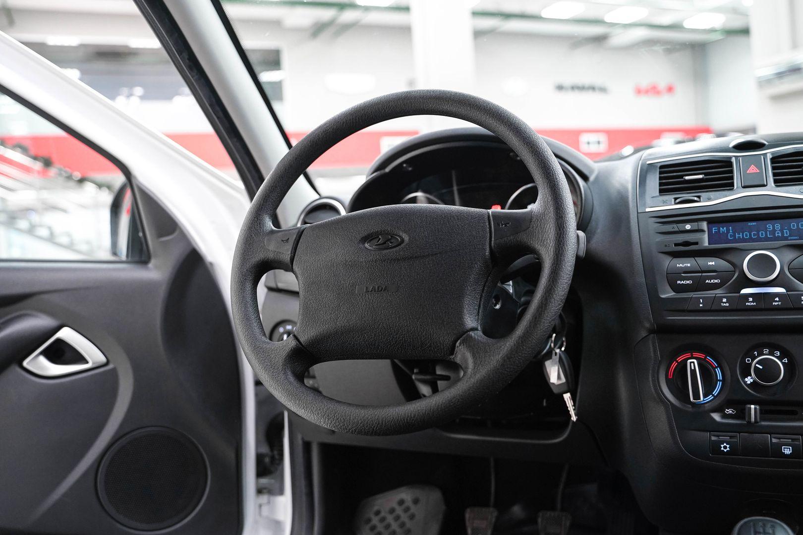LADA (ВАЗ) Granta 2024, белый, ДЦ Орехово