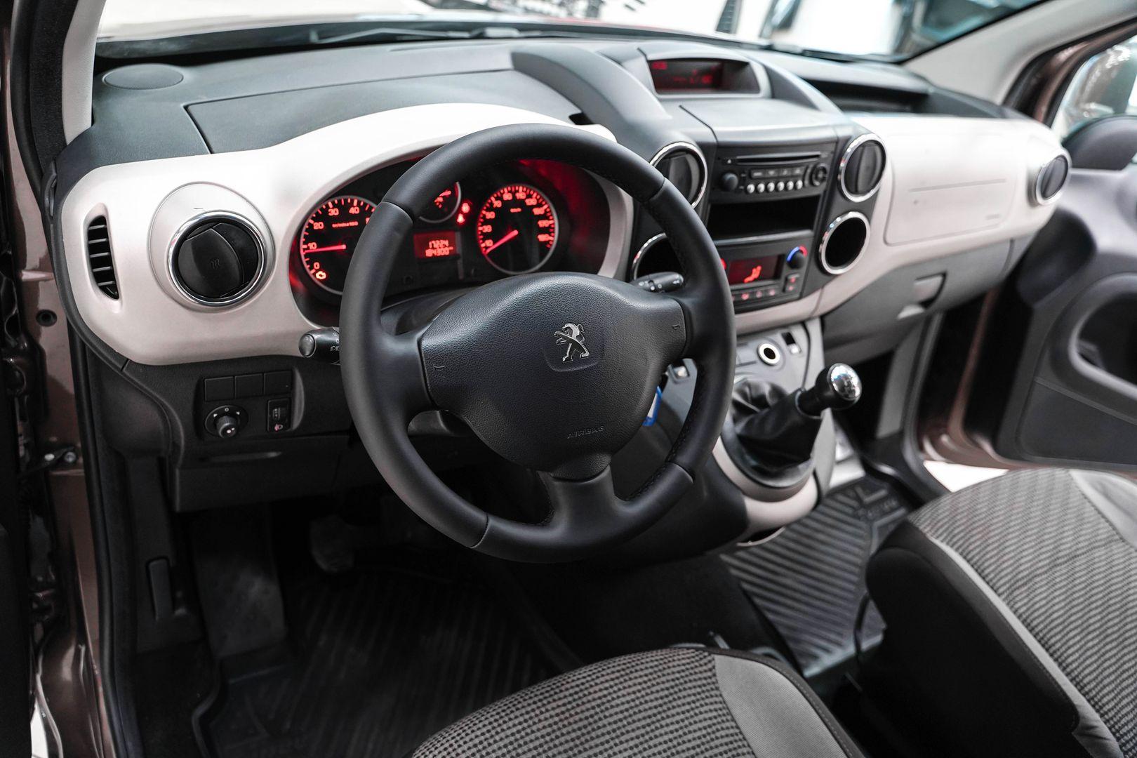 Peugeot Partner 2013, коричневый, ДЦ Орехово