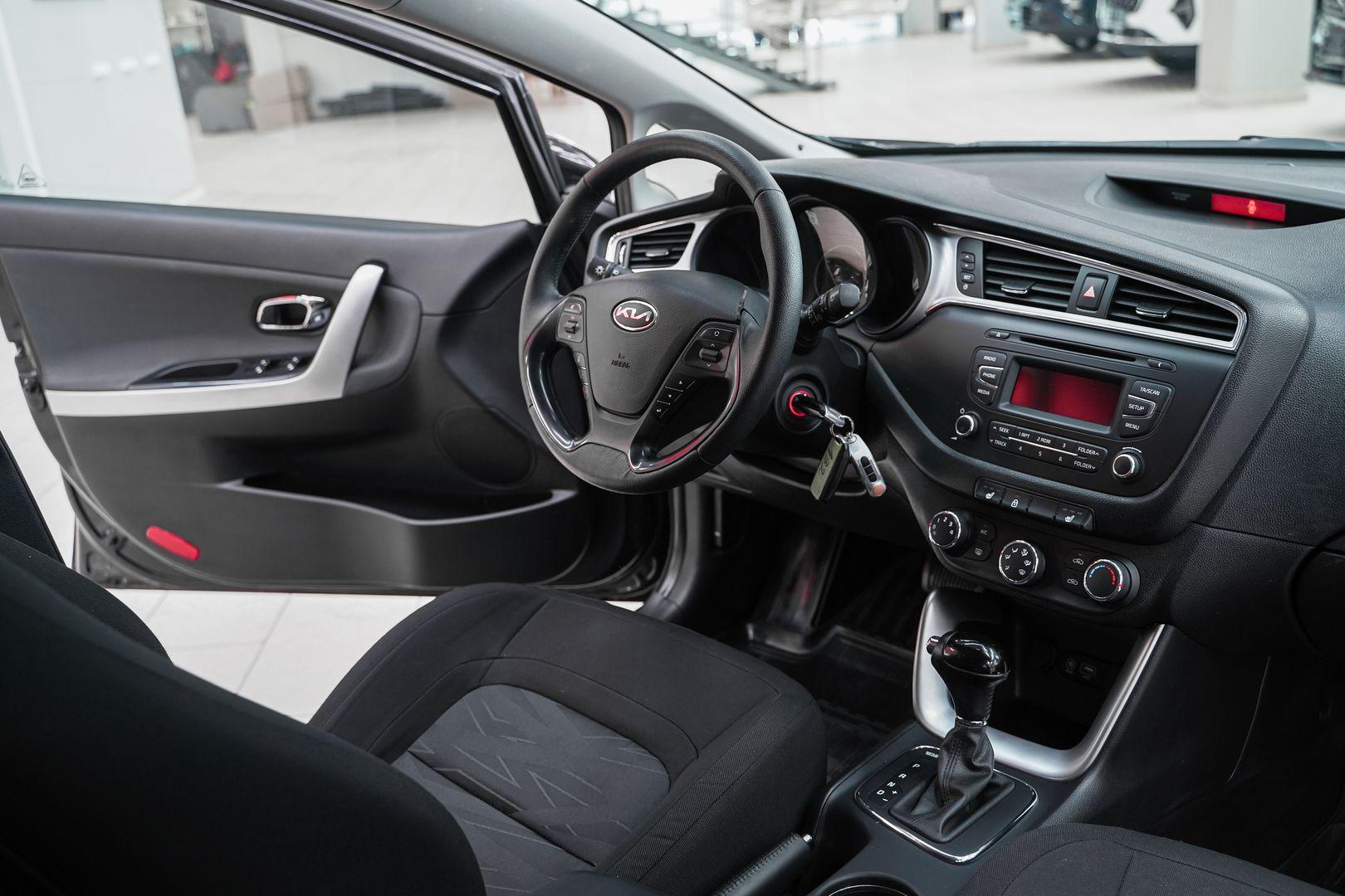 Kia Ceed 2016, черный, ДЦ Орехово