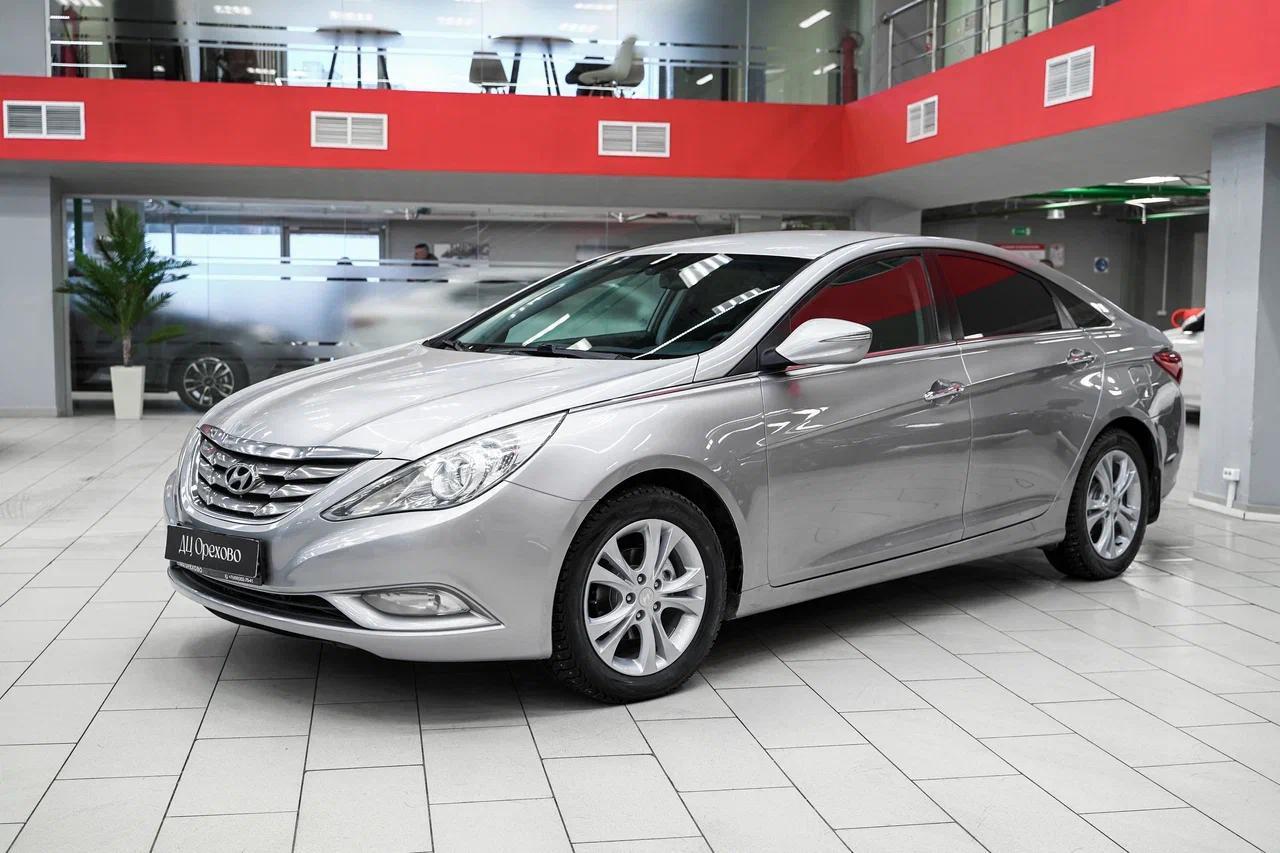 Hyundai Sonata 2010, серебряный, ДЦ Орехово