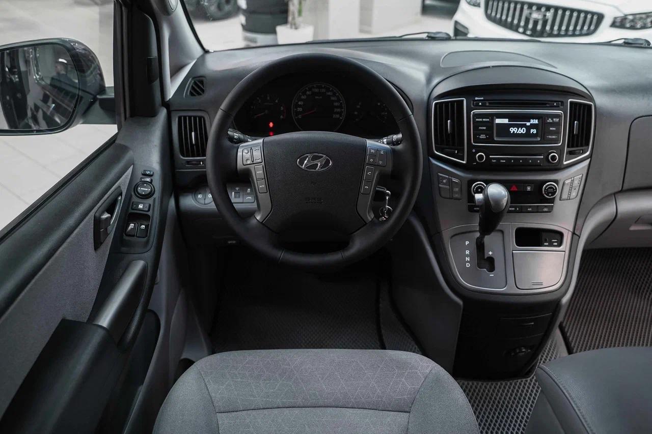 Hyundai H-1 2019, коричневый, ДЦ Орехово