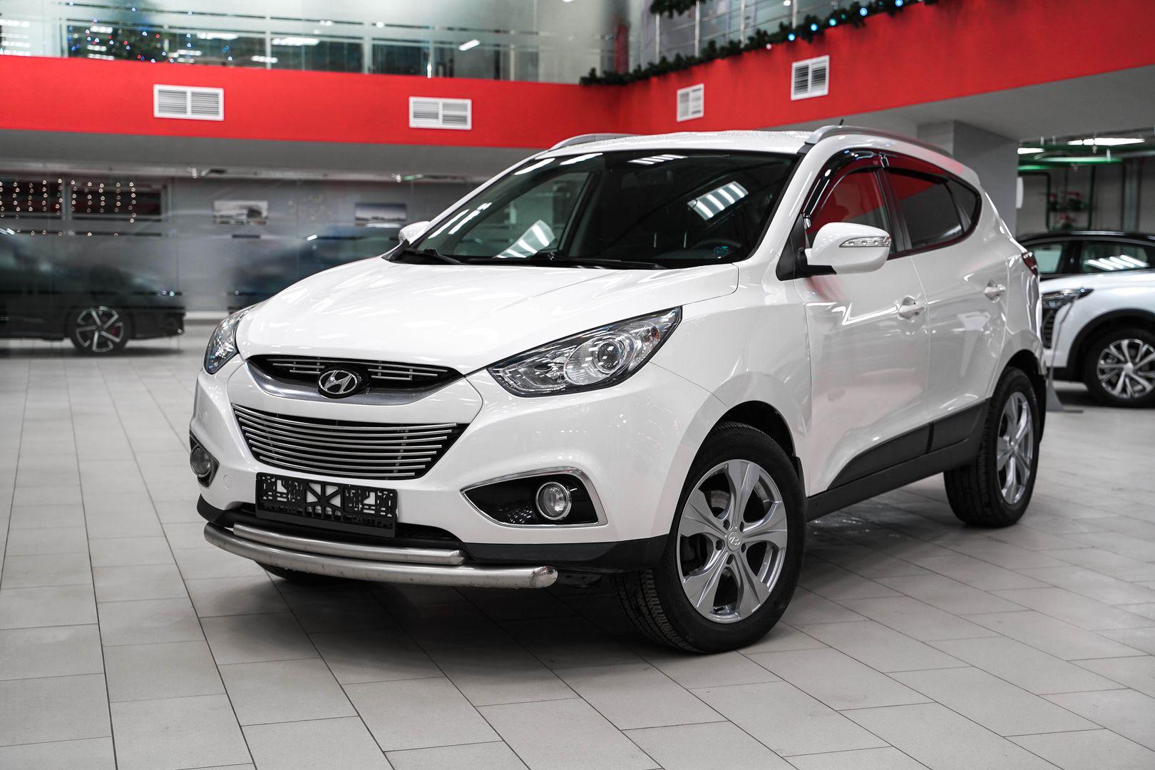 Hyundai ix35 2012, белый, ДЦ Орехово