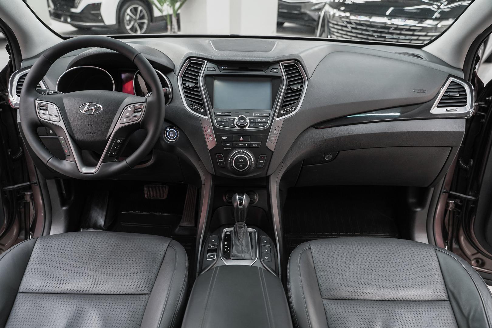 Hyundai Santa Fe 2013, коричневый, ДЦ Орехово