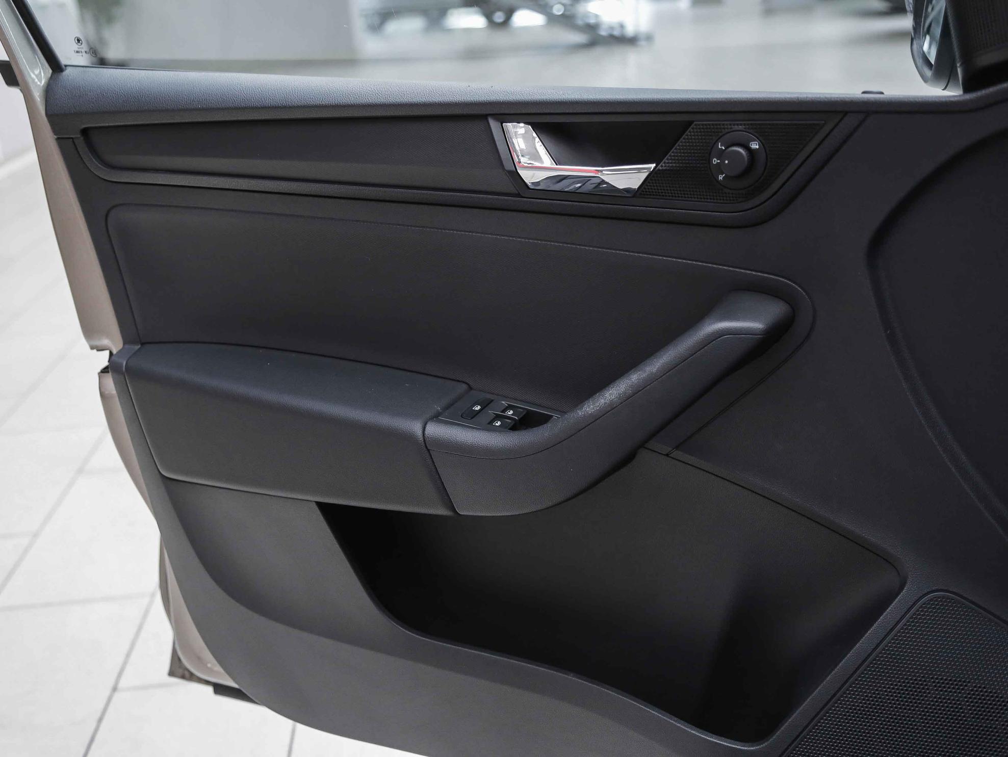 Skoda Rapid 2019, бежевый, ДЦ Орехово