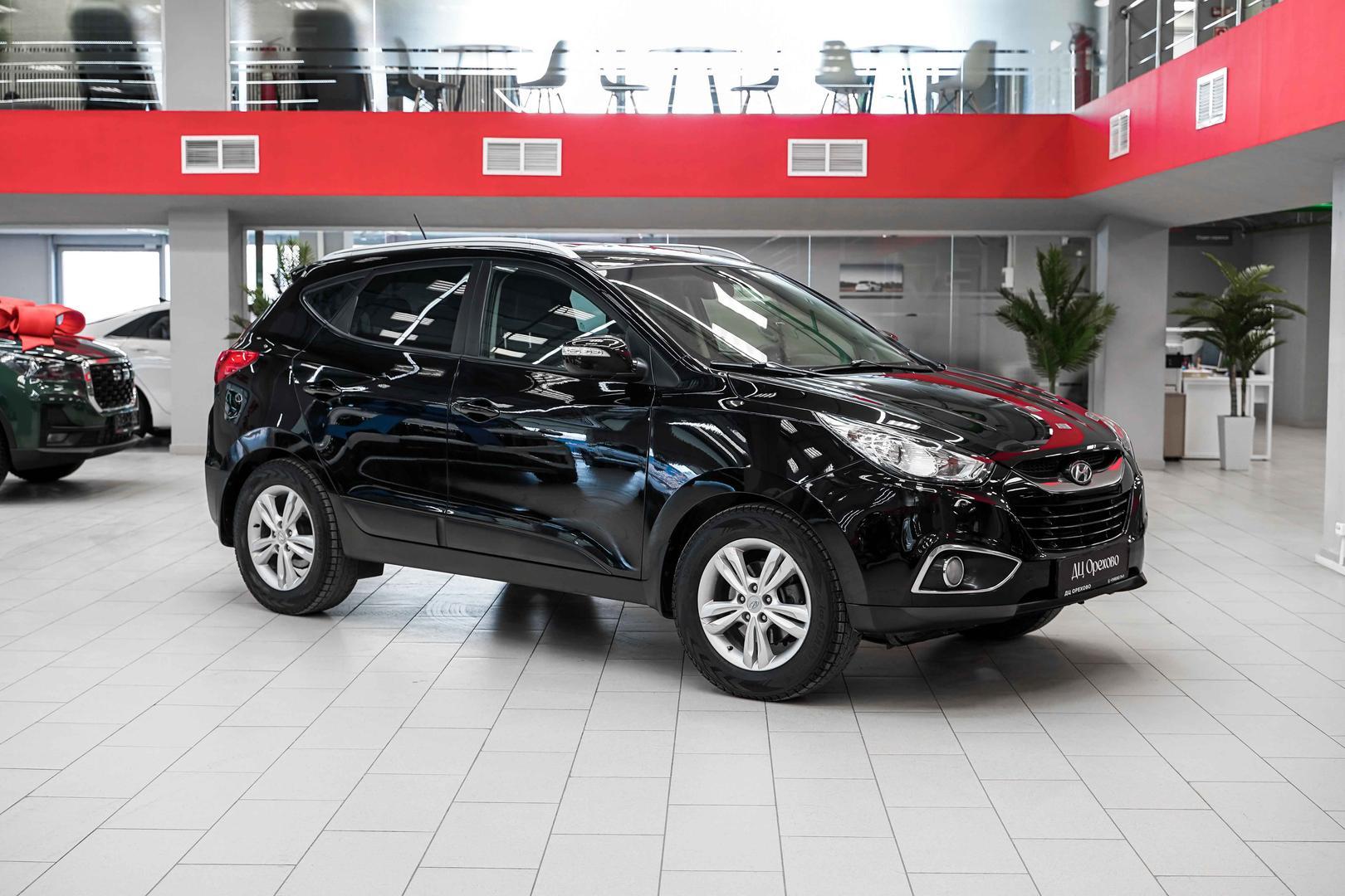 Hyundai ix35 2012, черный, ДЦ Орехово