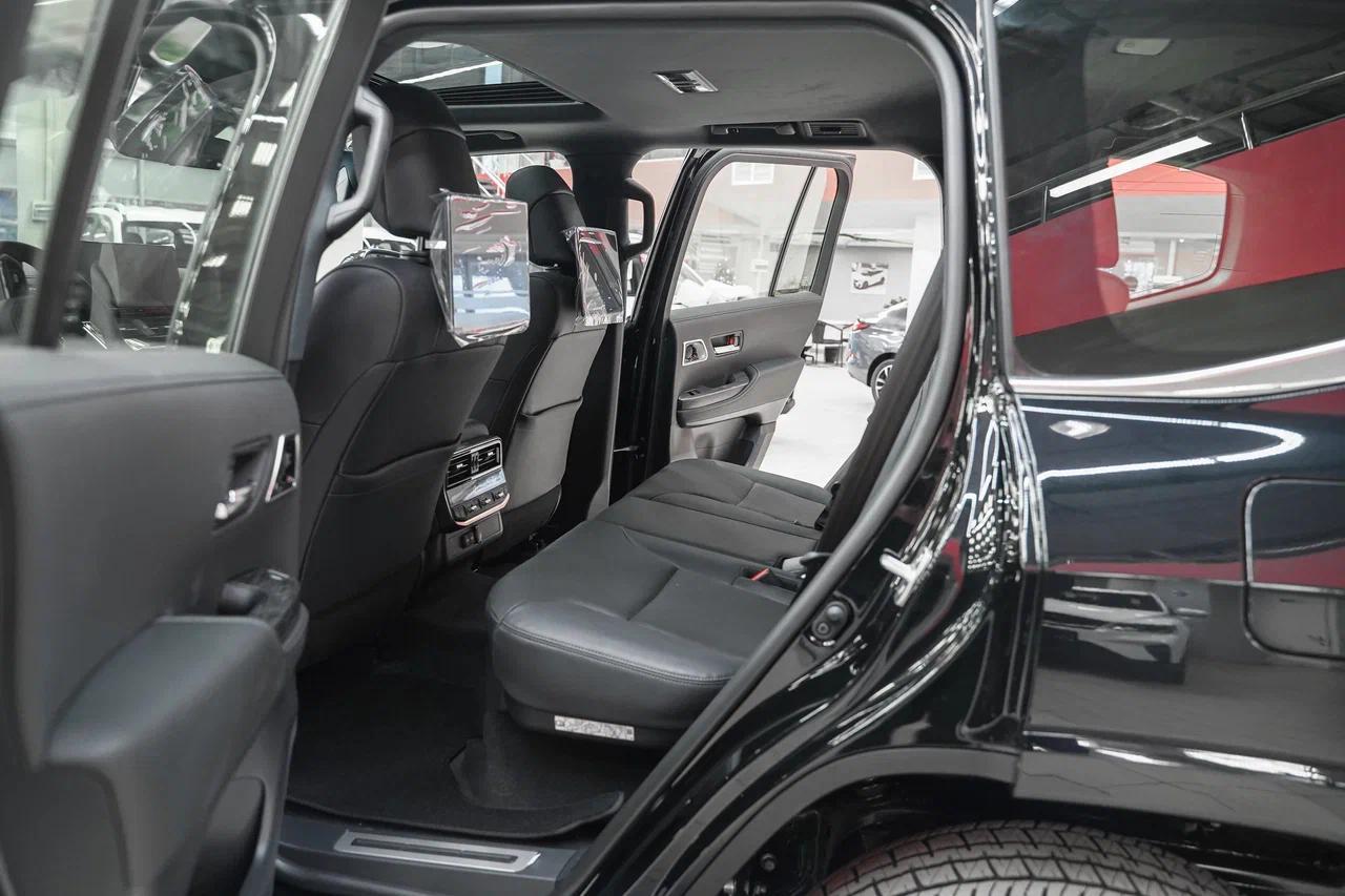 Toyota Land Cruiser 2025, черный, ДЦ Орехово