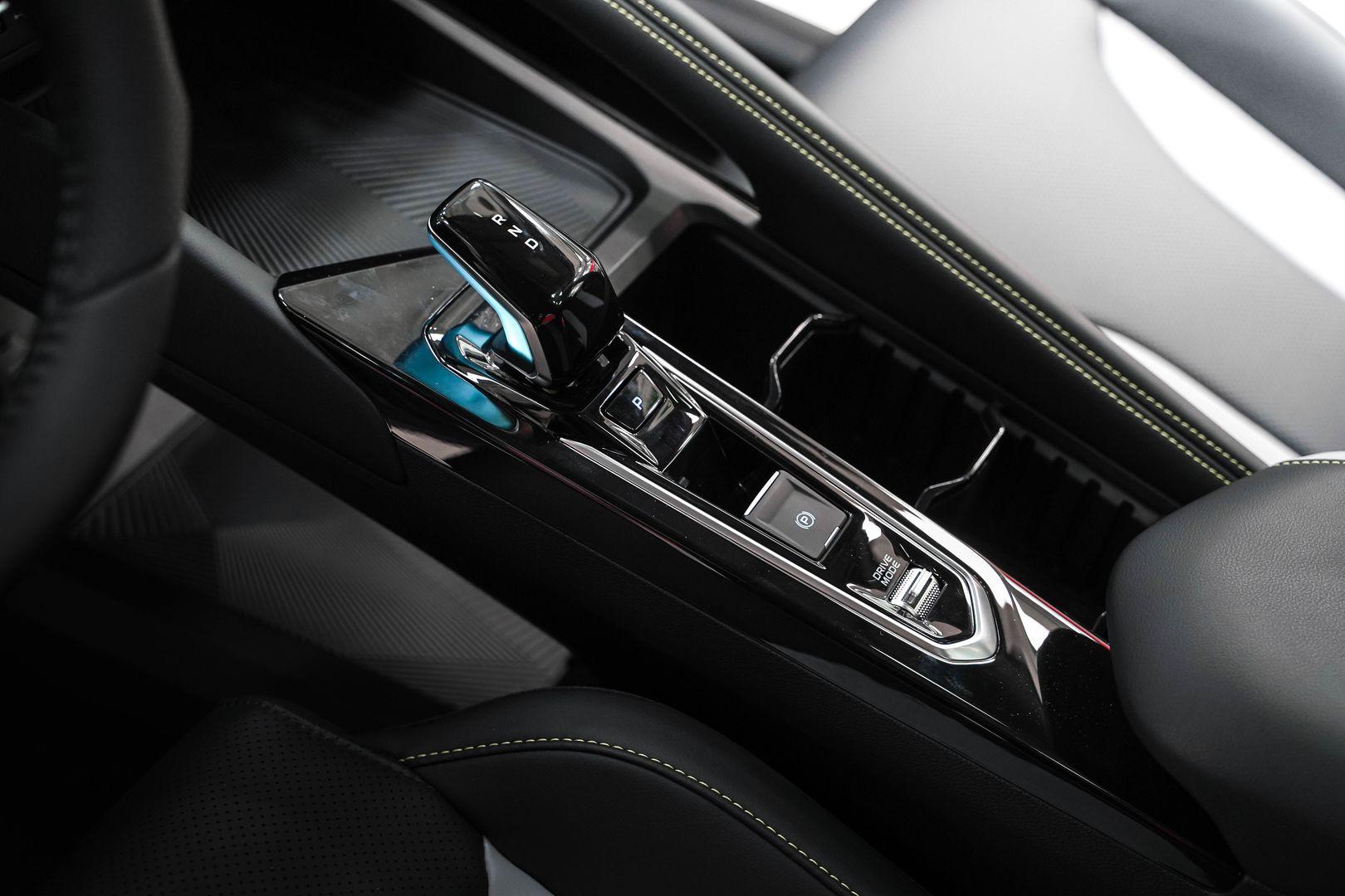 Geely Coolray 2023, серый, ДЦ Орехово