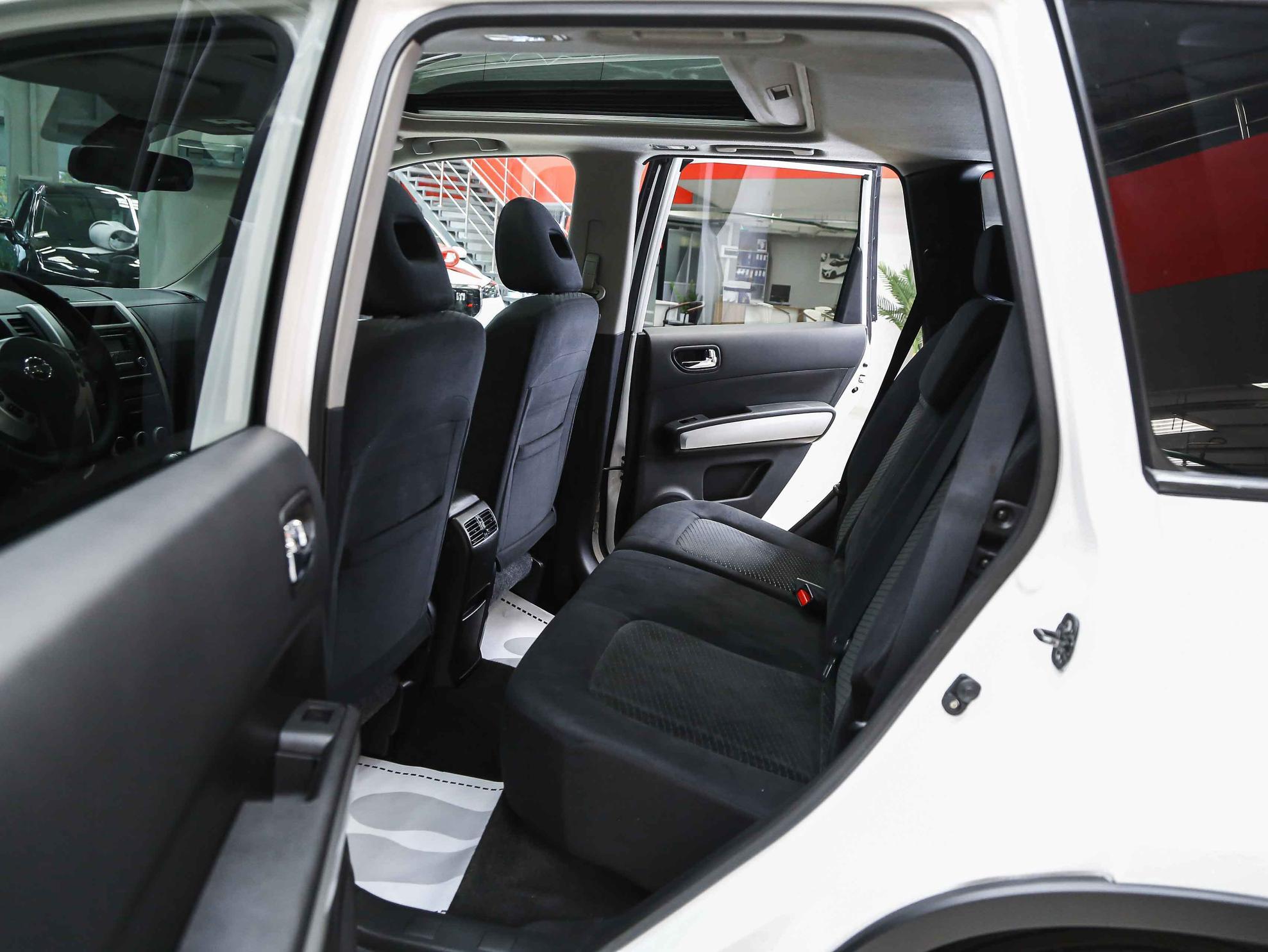 Nissan X-Trail 2014, белый, ДЦ Орехово