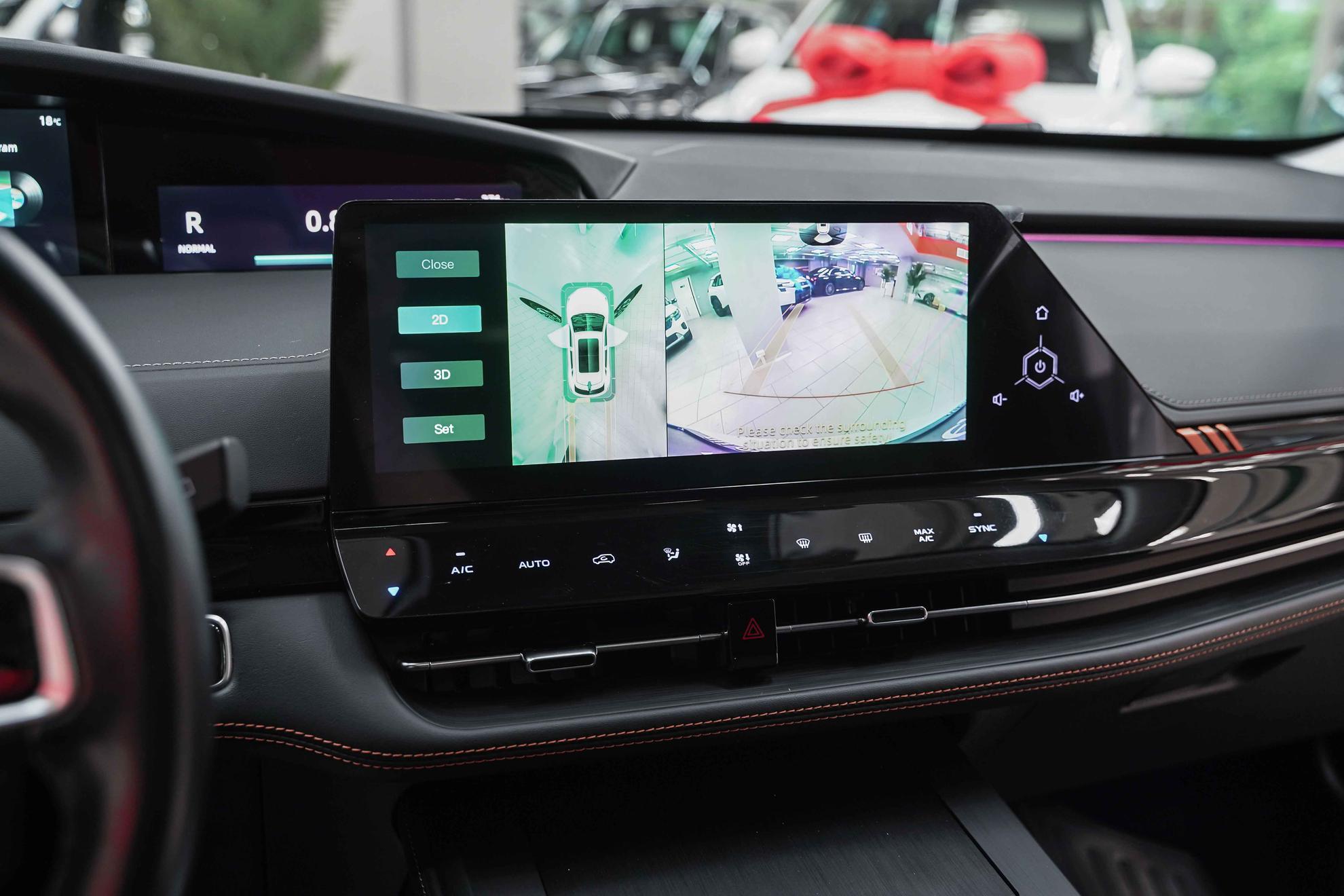 Changan UNI-K 2023, белый, ДЦ Орехово