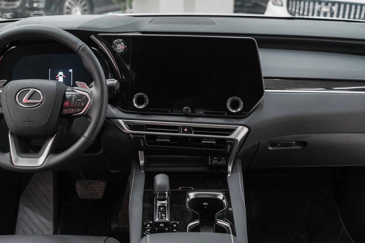Lexus RX 2025, белый, ДЦ Орехово