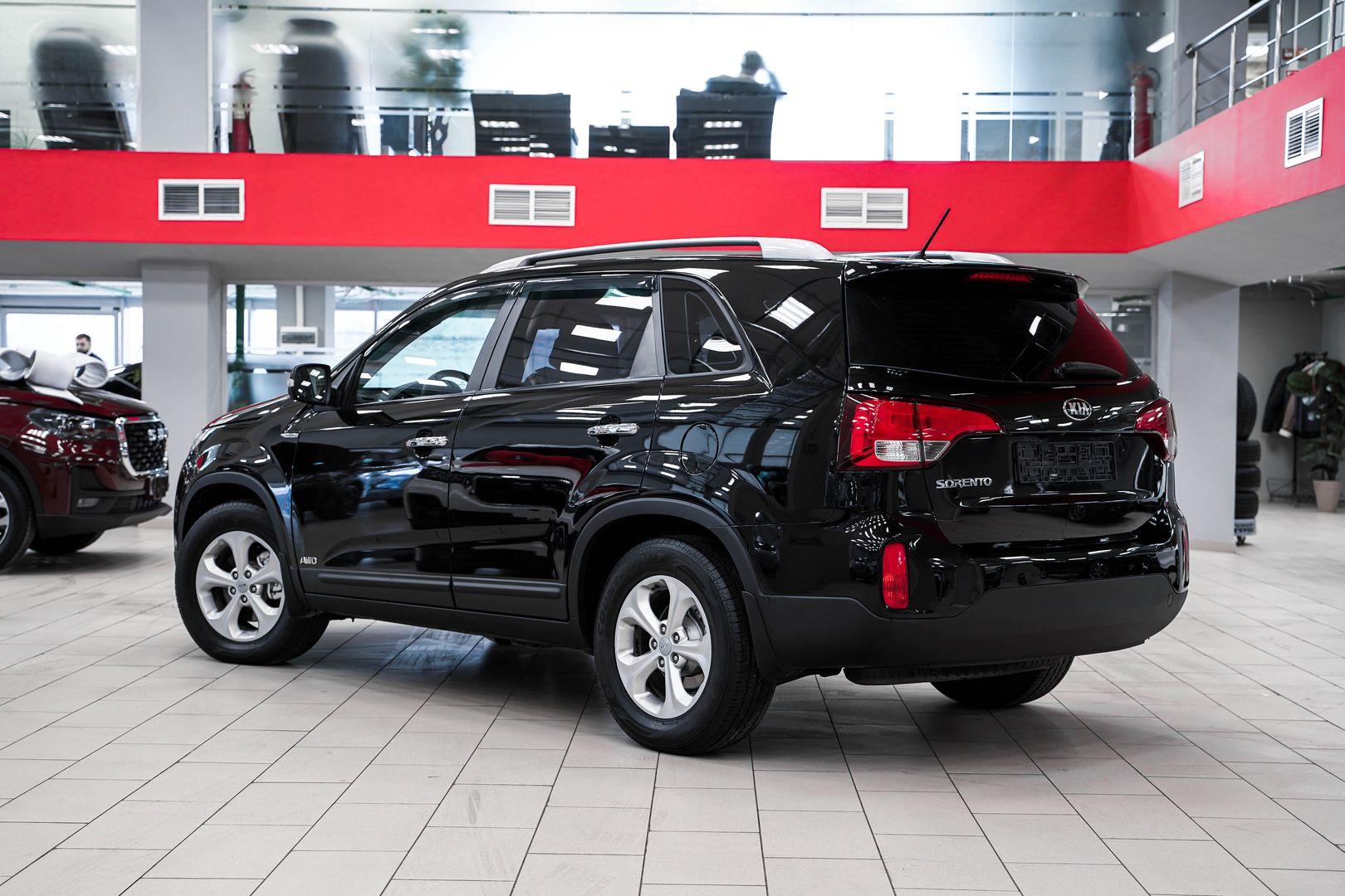 Kia Sorento 2013, черный, ДЦ Орехово