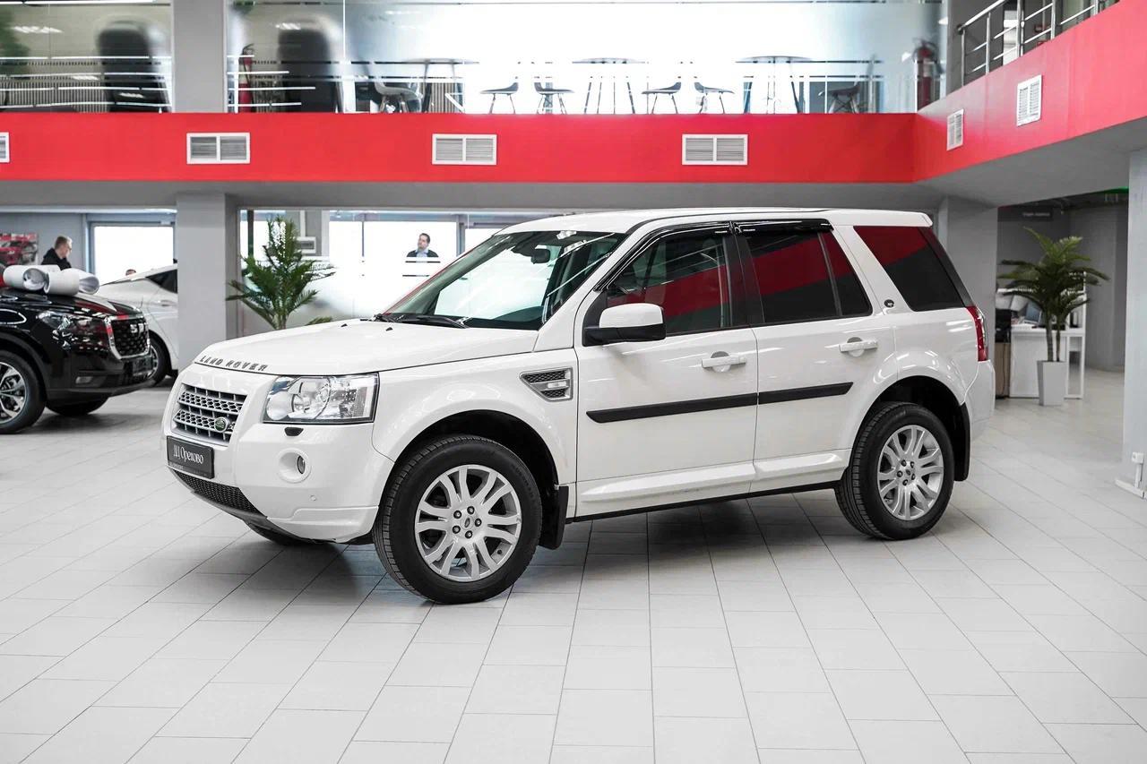 Land Rover Freelander 2010, белый, ДЦ Орехово