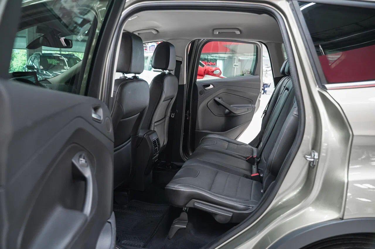 Ford Kuga 2013, серый, ДЦ Орехово