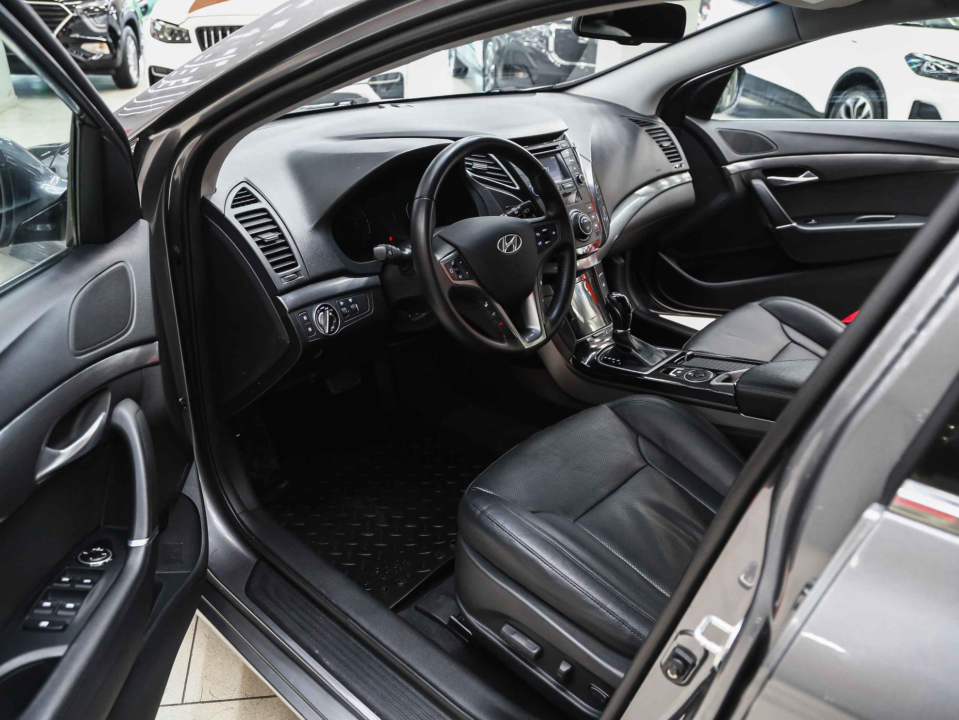 Hyundai i40 2016, серый, ДЦ Орехово