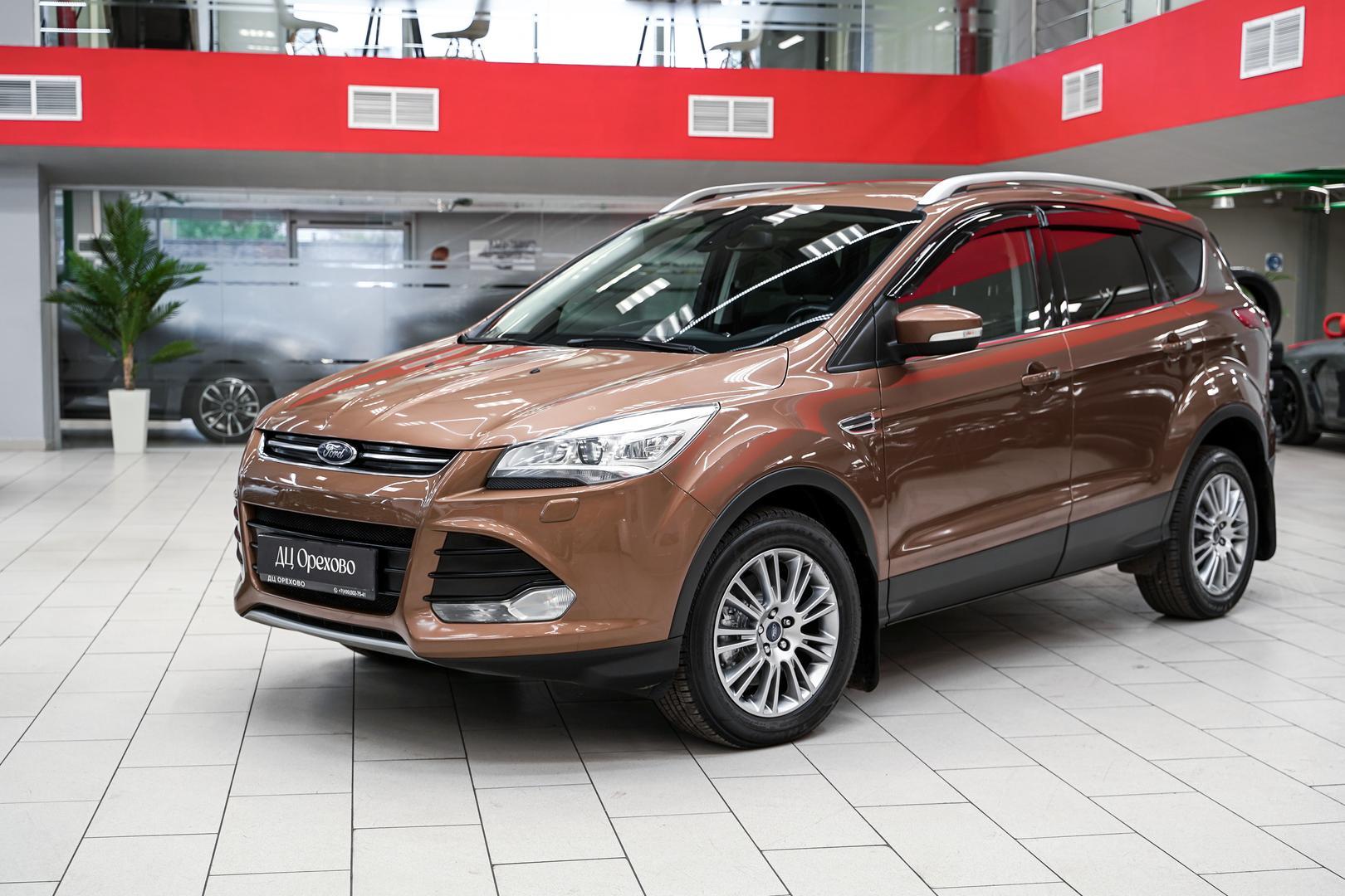 Ford Kuga 2013, коричневый, ДЦ Орехово