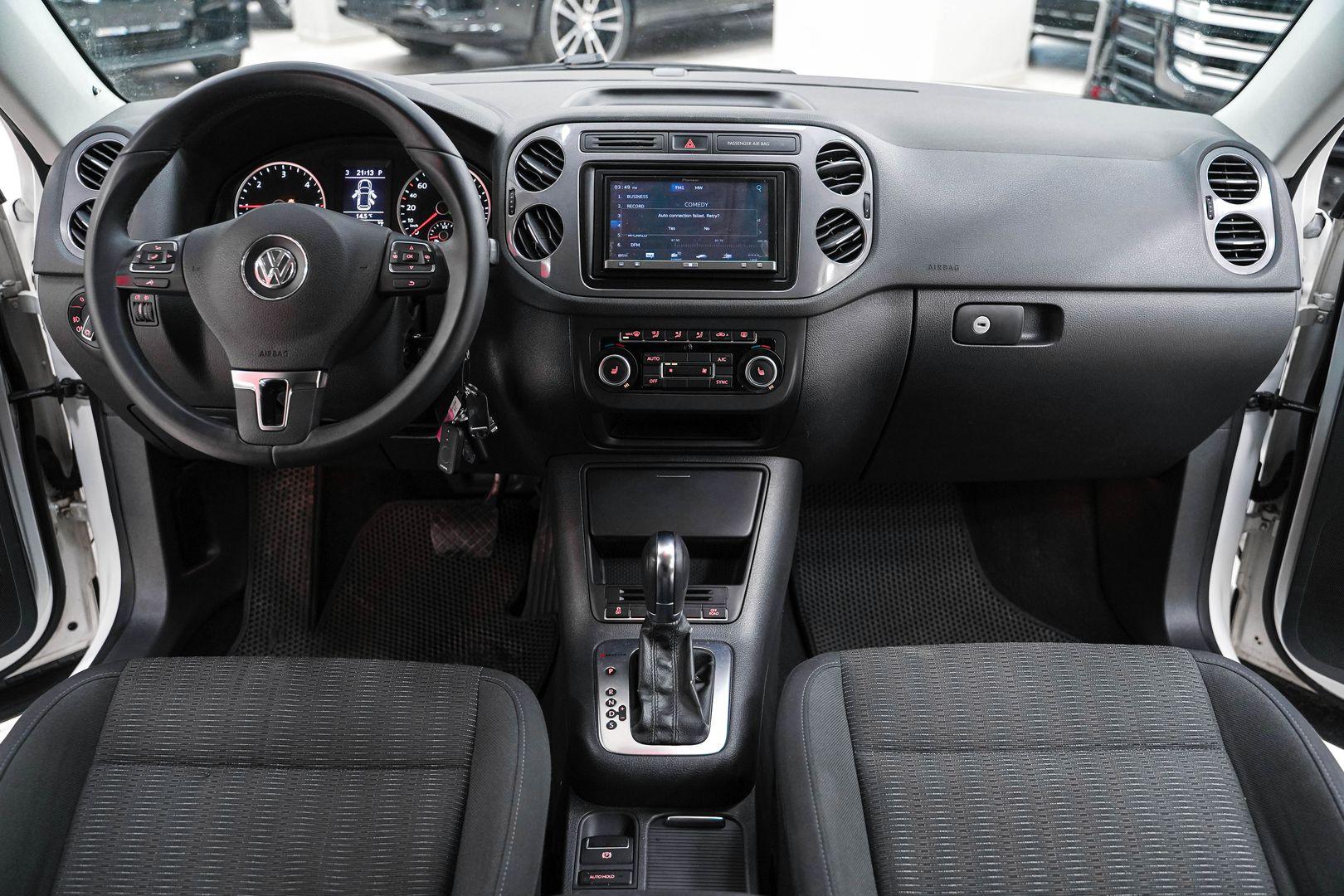 Volkswagen Tiguan 2013, белый, ДЦ Орехово