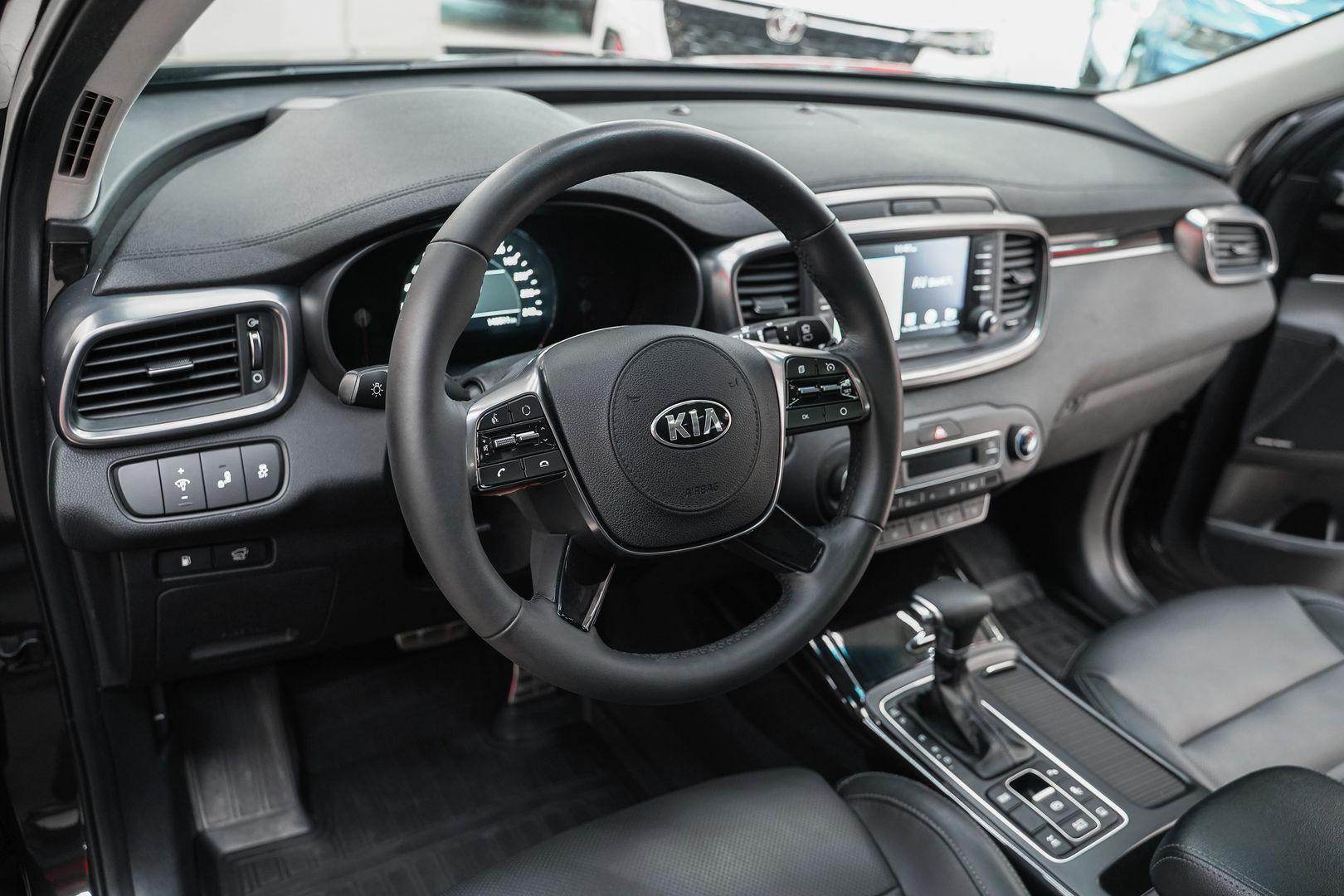 Kia Sorento 2018, коричневый, ДЦ Орехово