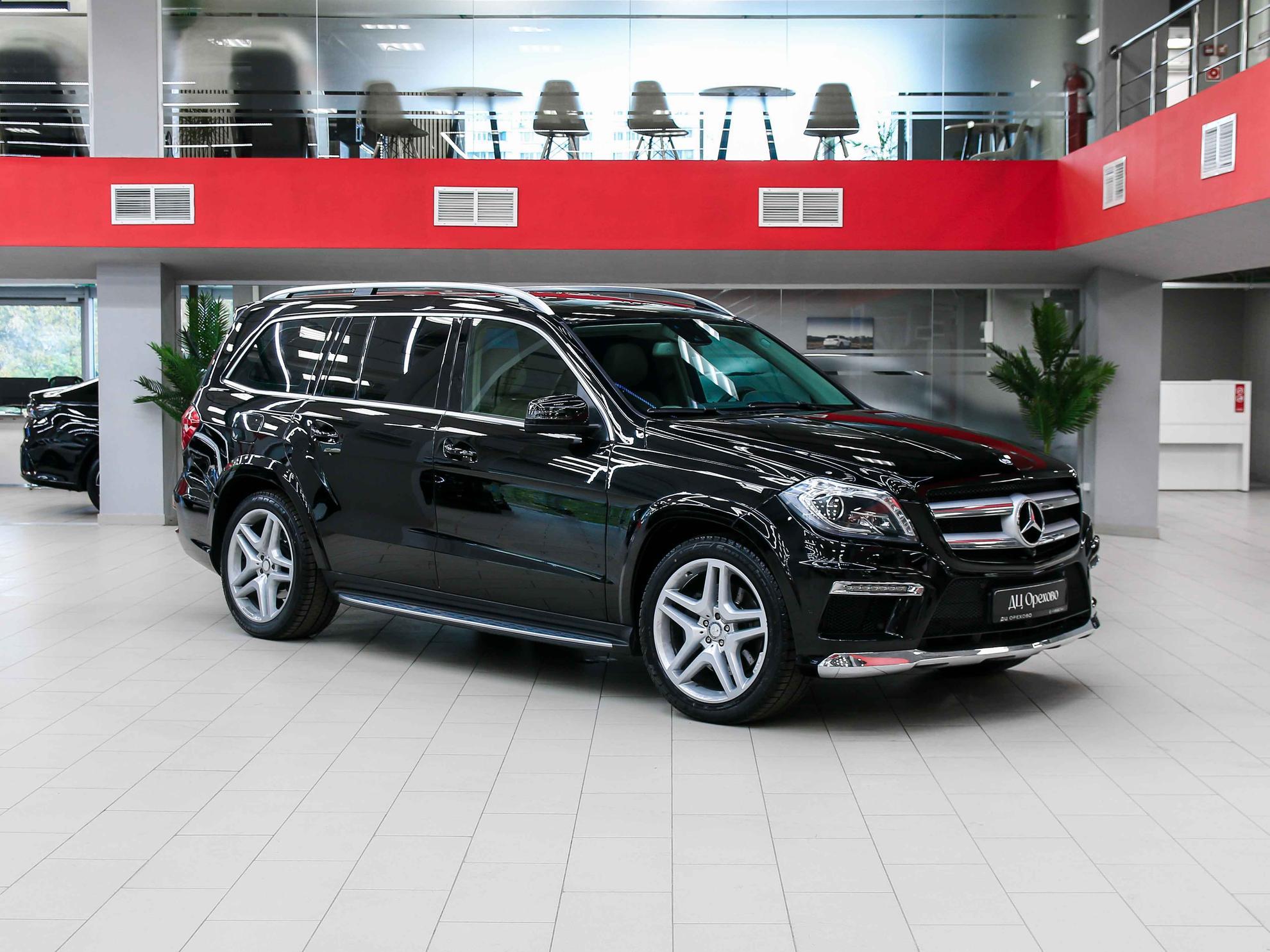 Mercedes-Benz GL-Класс 2015, черный, ДЦ Орехово