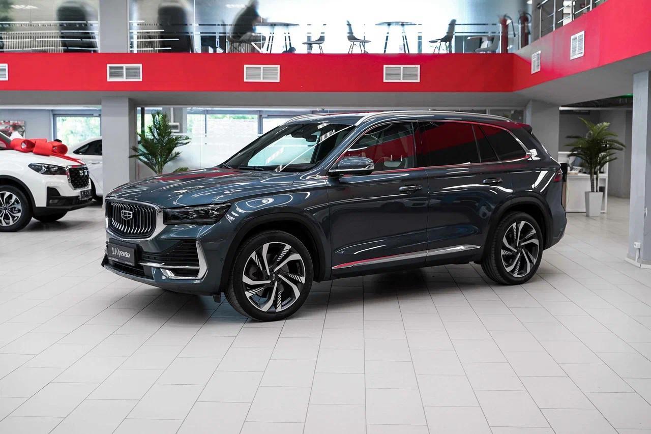 Geely Monjaro 2023, серый, ДЦ Орехово