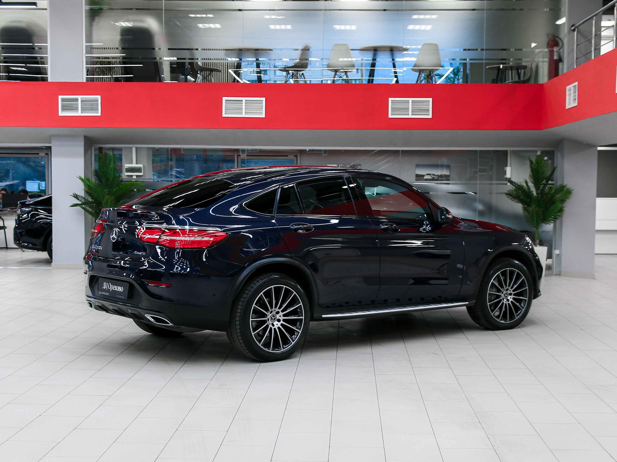 Mercedes-Benz GLC 2019, синий, ДЦ Орехово