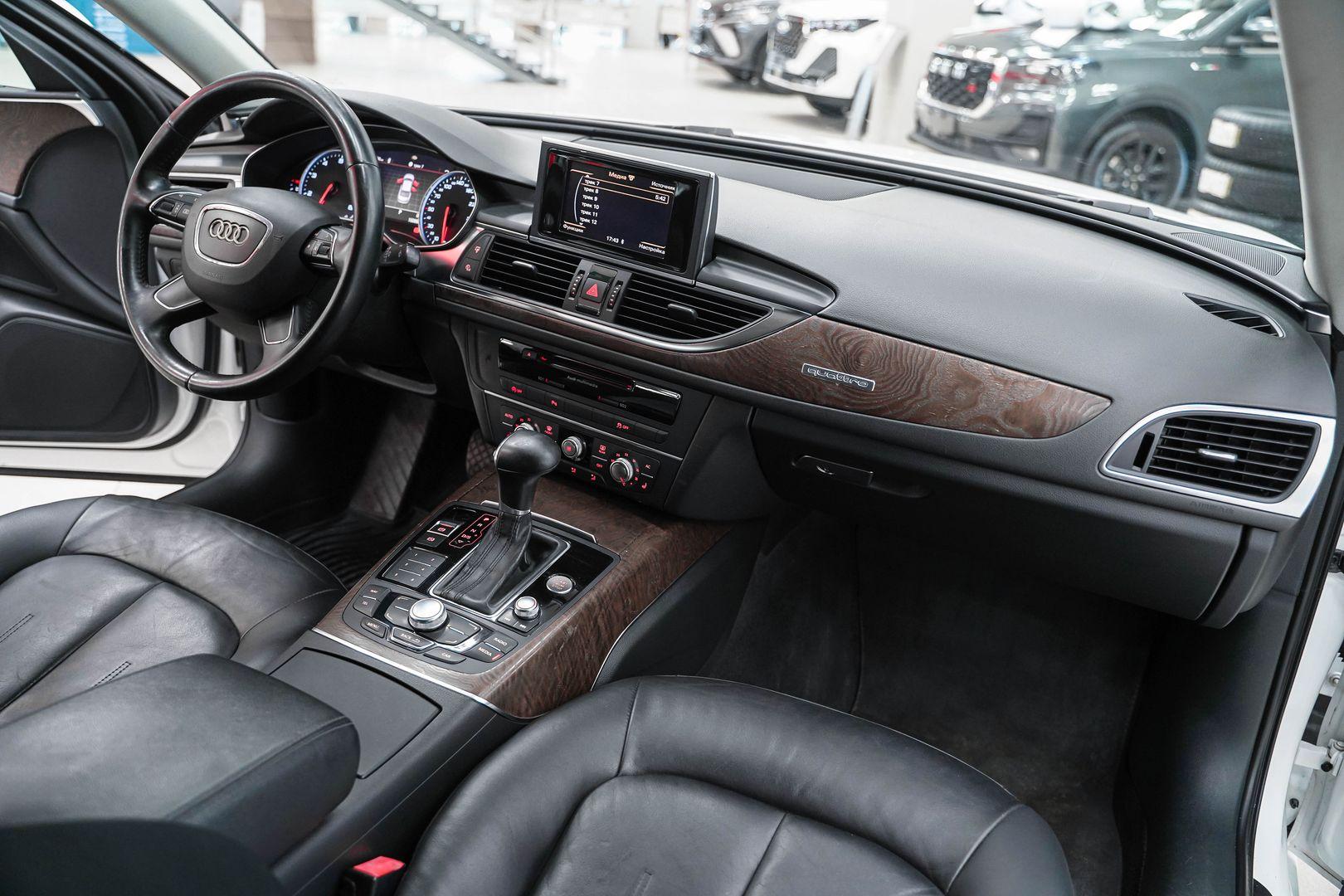 Audi A6 2012, белый, ДЦ Орехово