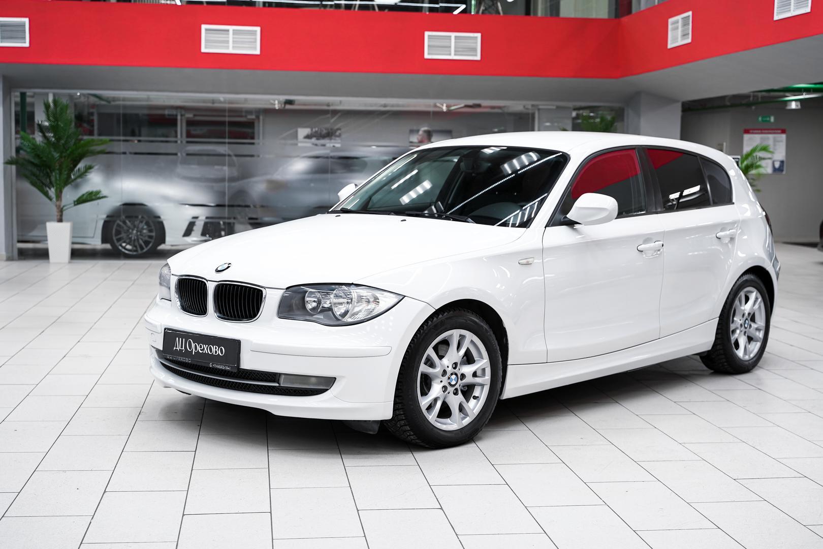 BMW 1 серии 2010, белый, ДЦ Орехово