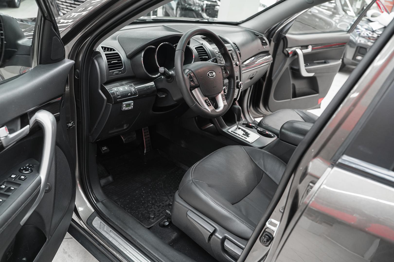Kia Sorento 2010, коричневый, ДЦ Орехово