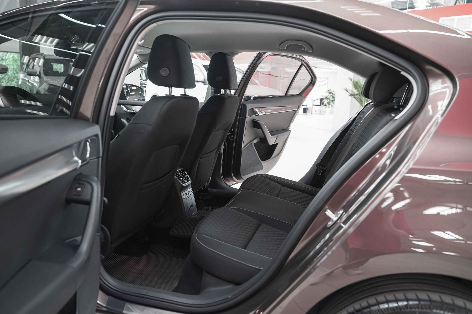 Skoda Octavia 2017, коричневый, ДЦ Орехово