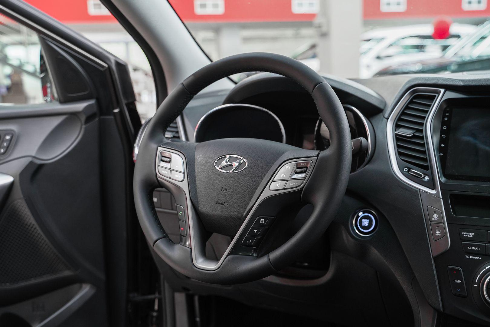 Hyundai Santa Fe 2012, коричневый, ДЦ Орехово