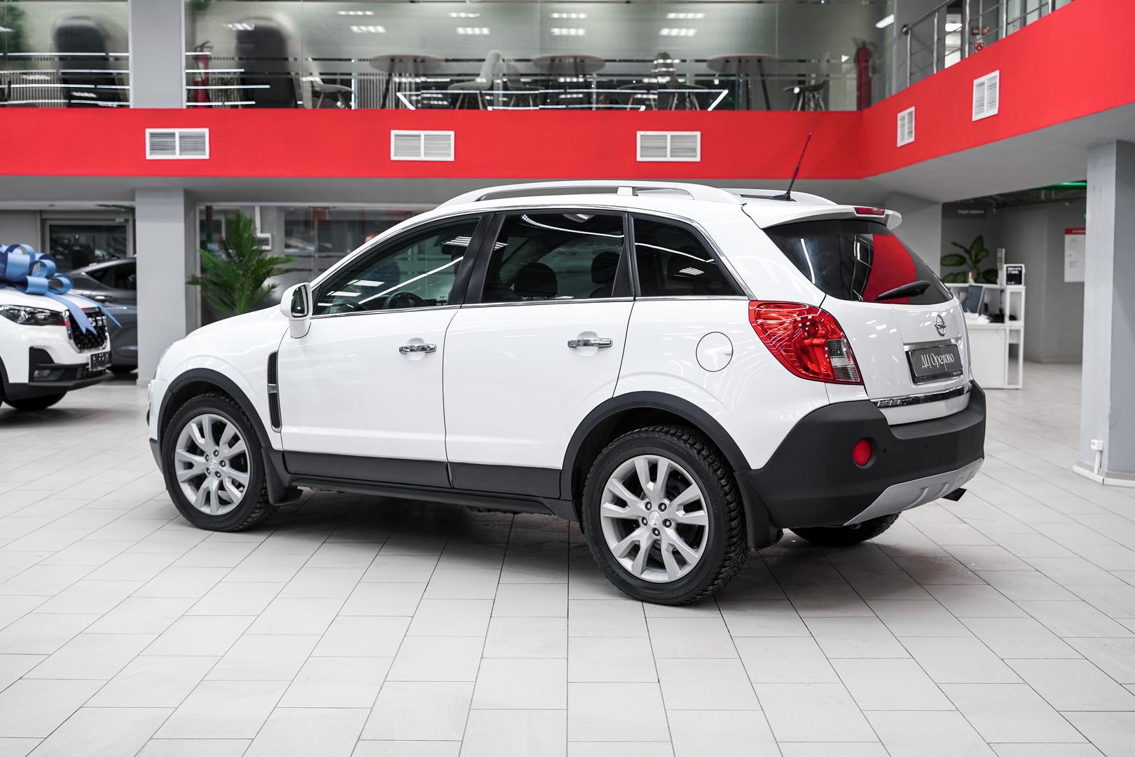 Opel Antara 2013, белый, ДЦ Орехово
