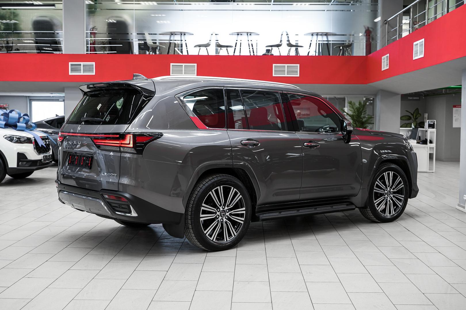 Lexus LX 2025, серый, ДЦ Орехово