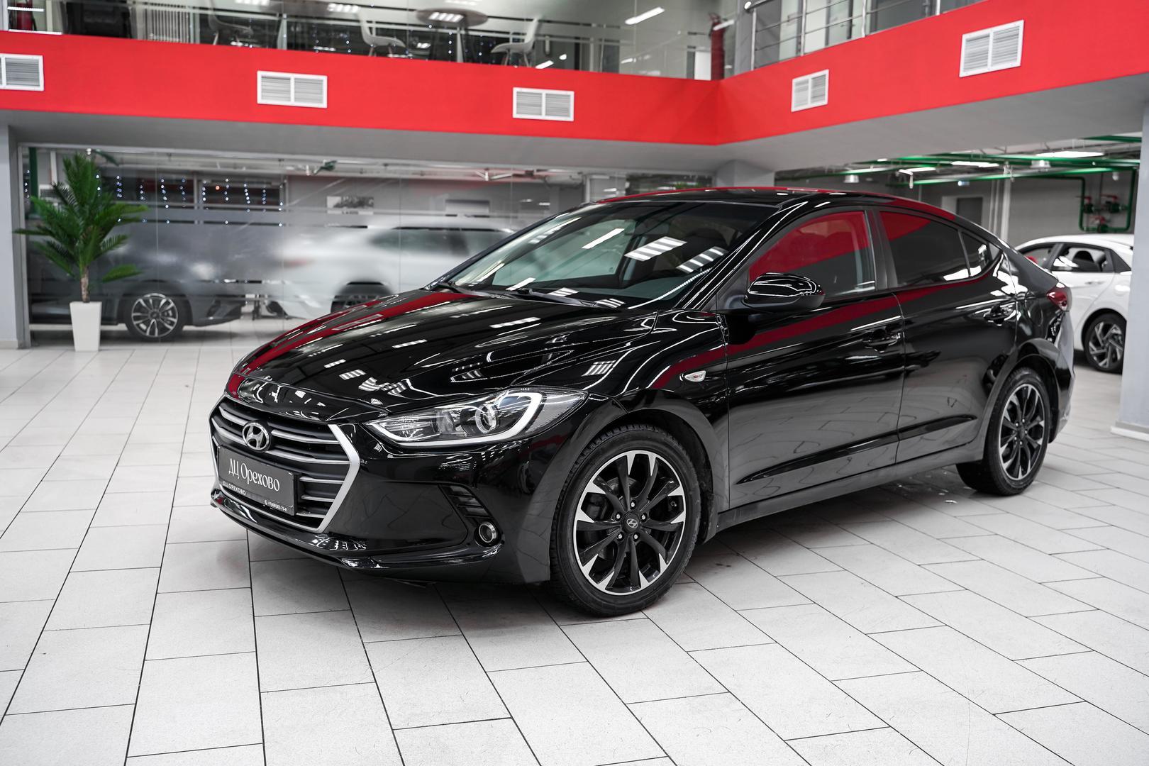 Hyundai Elantra 2018, черный, ДЦ Орехово