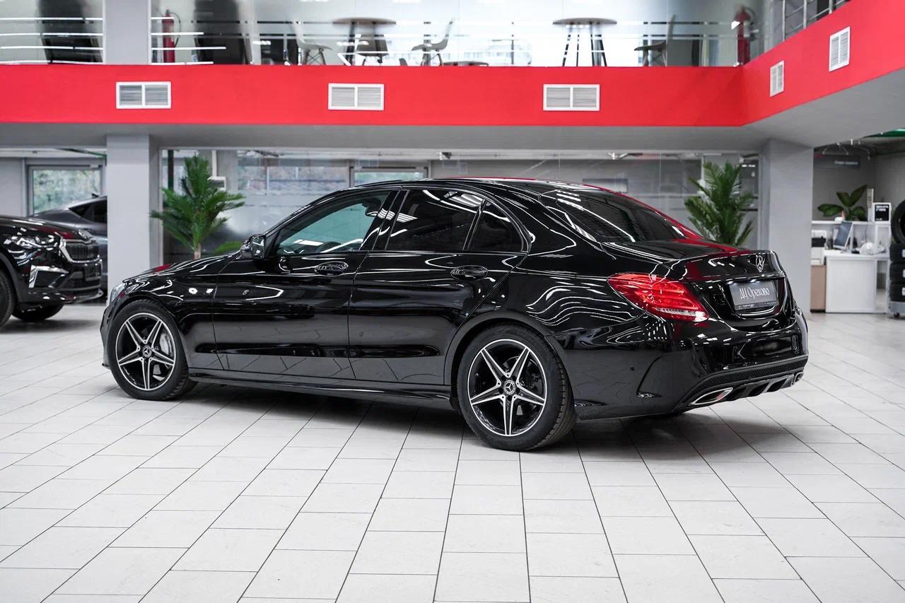 Mercedes-Benz C-Класс 2017, черный, ДЦ Орехово