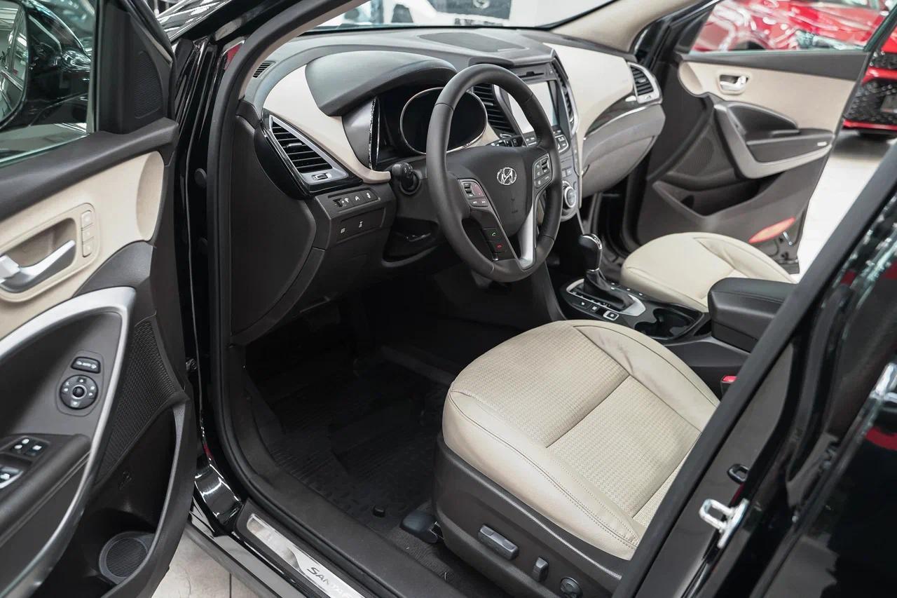 Hyundai Santa Fe 2012, черный, ДЦ Орехово