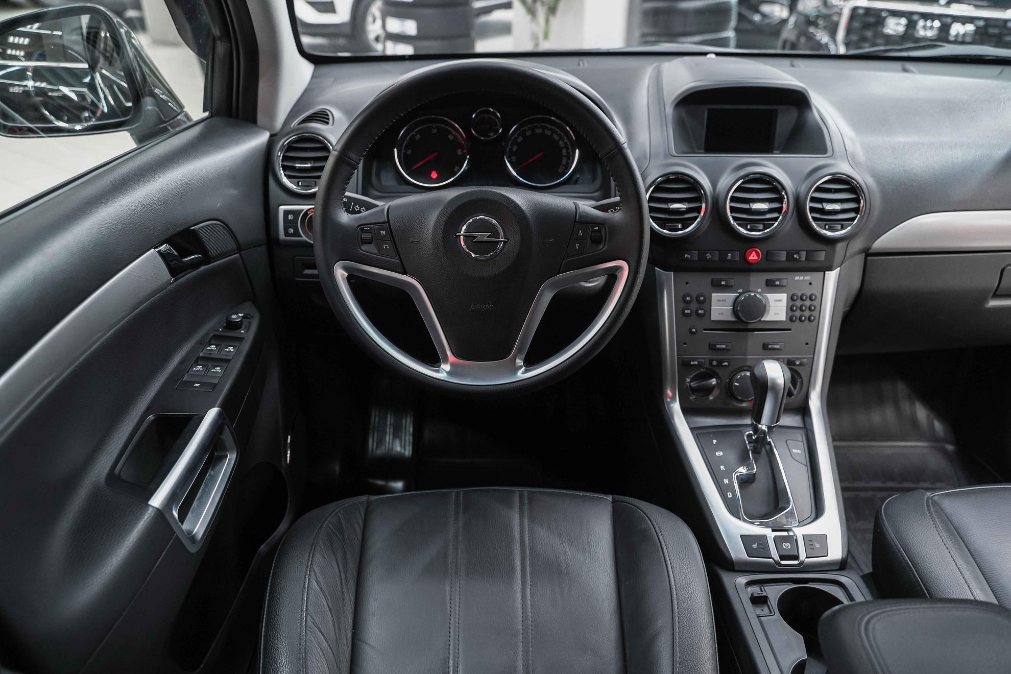 Opel Antara 2013, черный, ДЦ Орехово