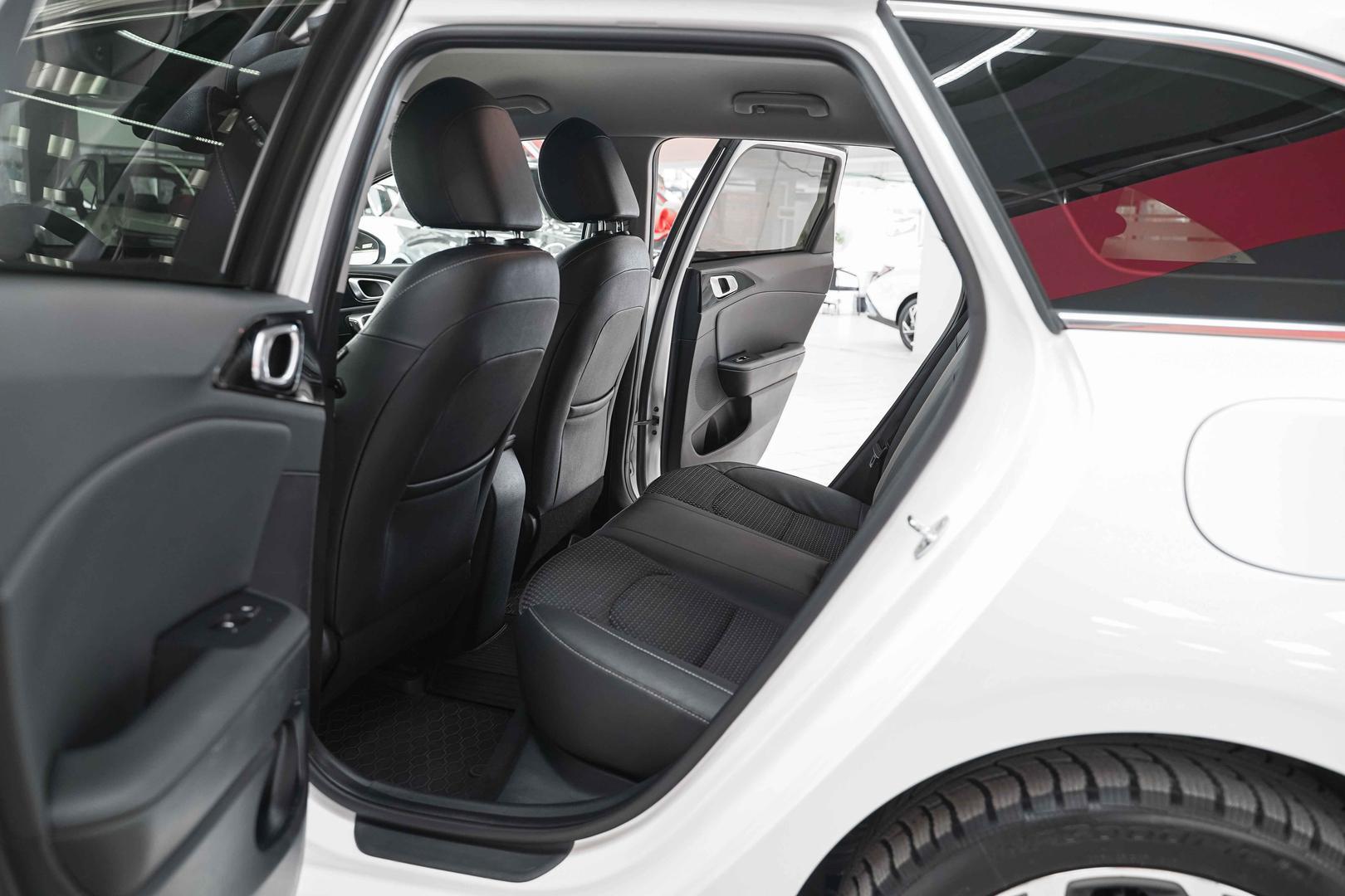 Kia Ceed 2020, белый, ДЦ Орехово