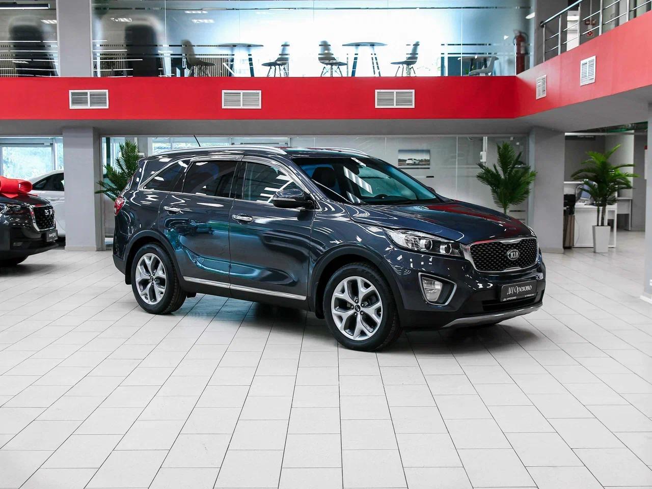 Kia Sorento 2015, серый, ДЦ Орехово