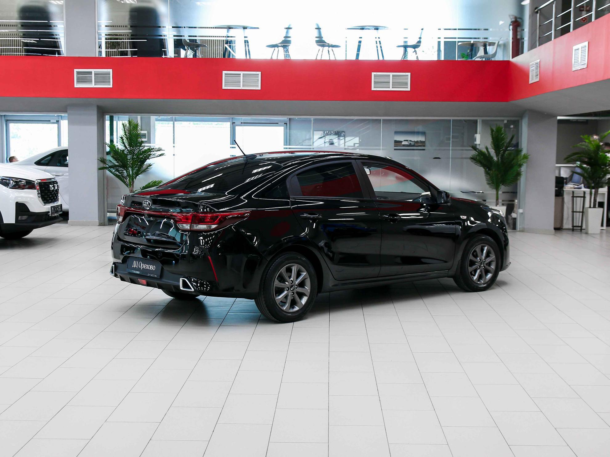 Kia Rio 2021, черный, ДЦ Орехово