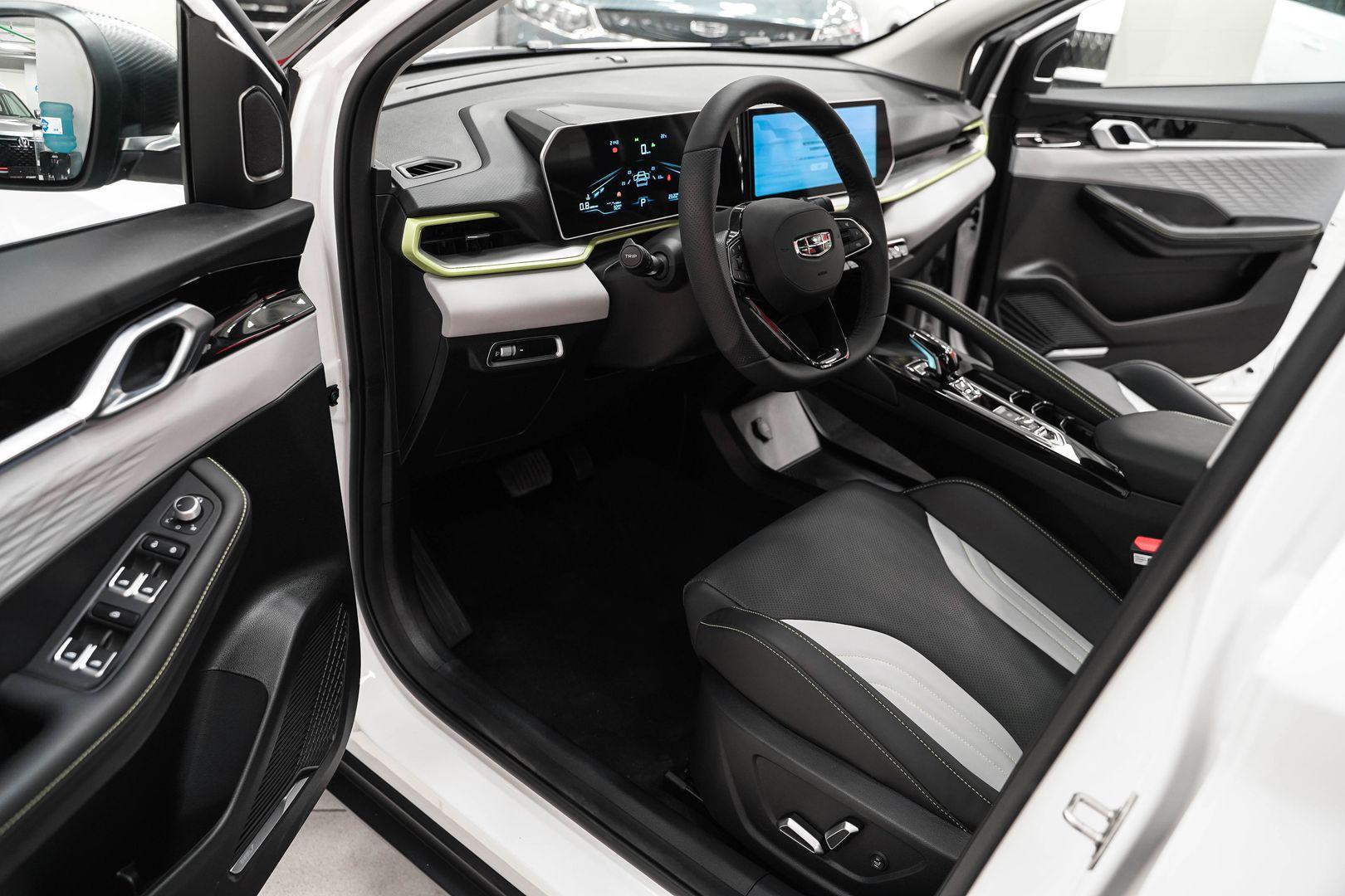 Geely Coolray 2023, белый, ДЦ Орехово