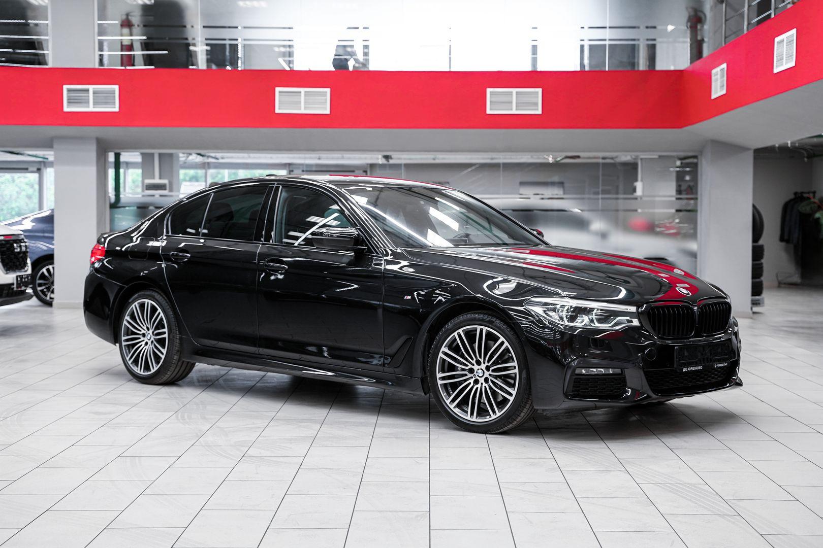 BMW 5 серии 2018, черный, ДЦ Орехово